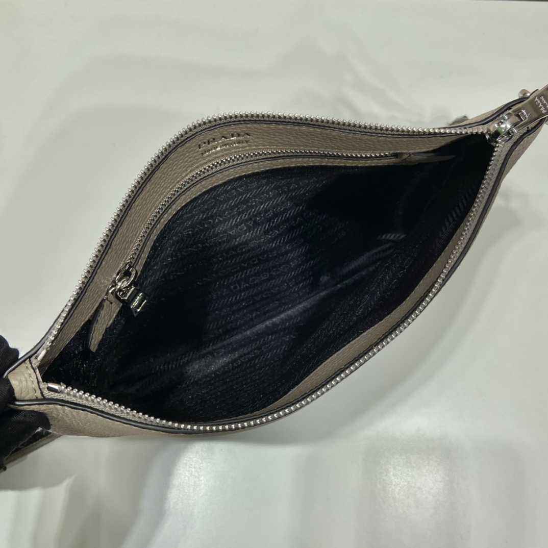 Prada Shoulder Bag Grey For Women, Women’s Bags 11.8in/30cm 1BH050_2DKV_F0572_V_3OM