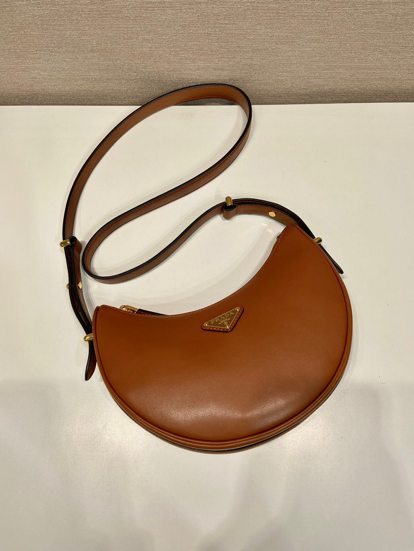Prada Shoulder Bag In Brown For Women 8.8in/ 22.5cm 1BC194_ASK_F0XUG_V_HOO