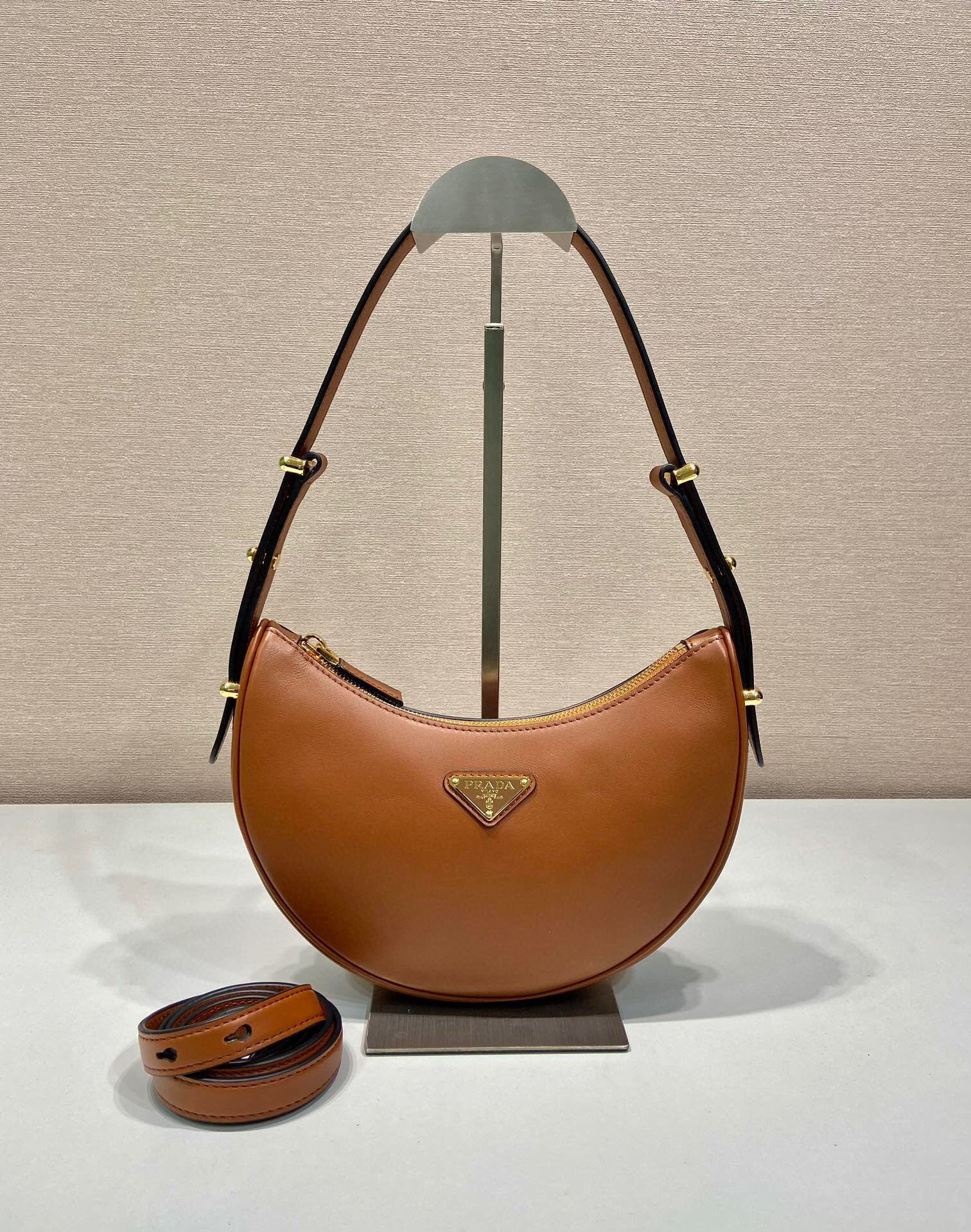 Prada Shoulder Bag In Brown For Women 8.8in/ 22.5cm 1BC194_ASK_F0XUG_V_HOO