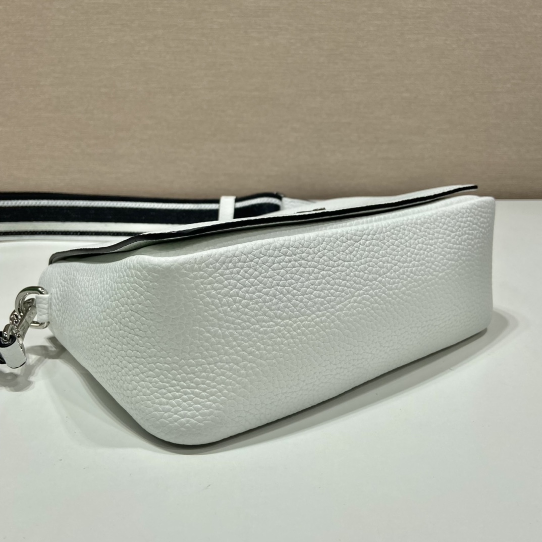 Prada Shoulder Bag White For Women, Women’s Bags 9in/23cm 1BD314_2DKV_F0009_V_3OO