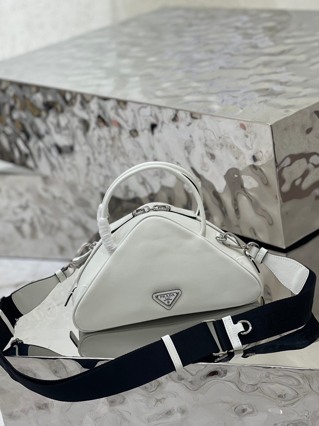 Prada Triangle Bag White/Black For Women 9.8 in / 25 cm 1BB082_2BYA_F0009_V_NEO