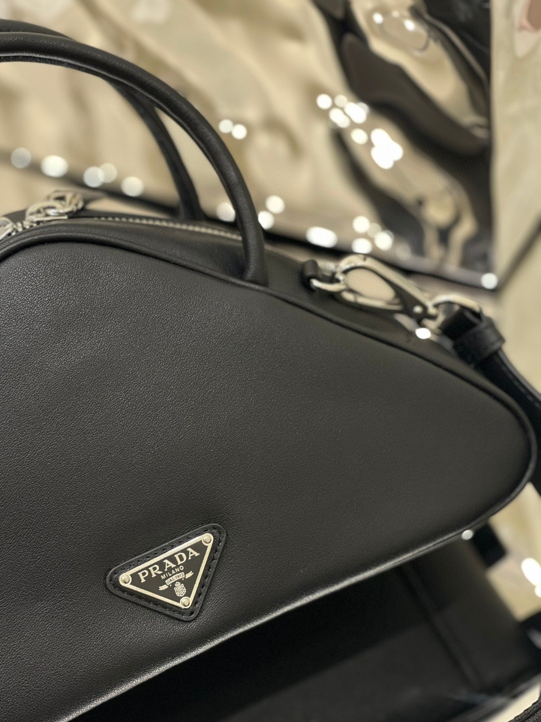 Prada Triangle Bag White/Black For Women 9.8 in / 25 cm 1BB082_2BYA_F0009_V_NEO