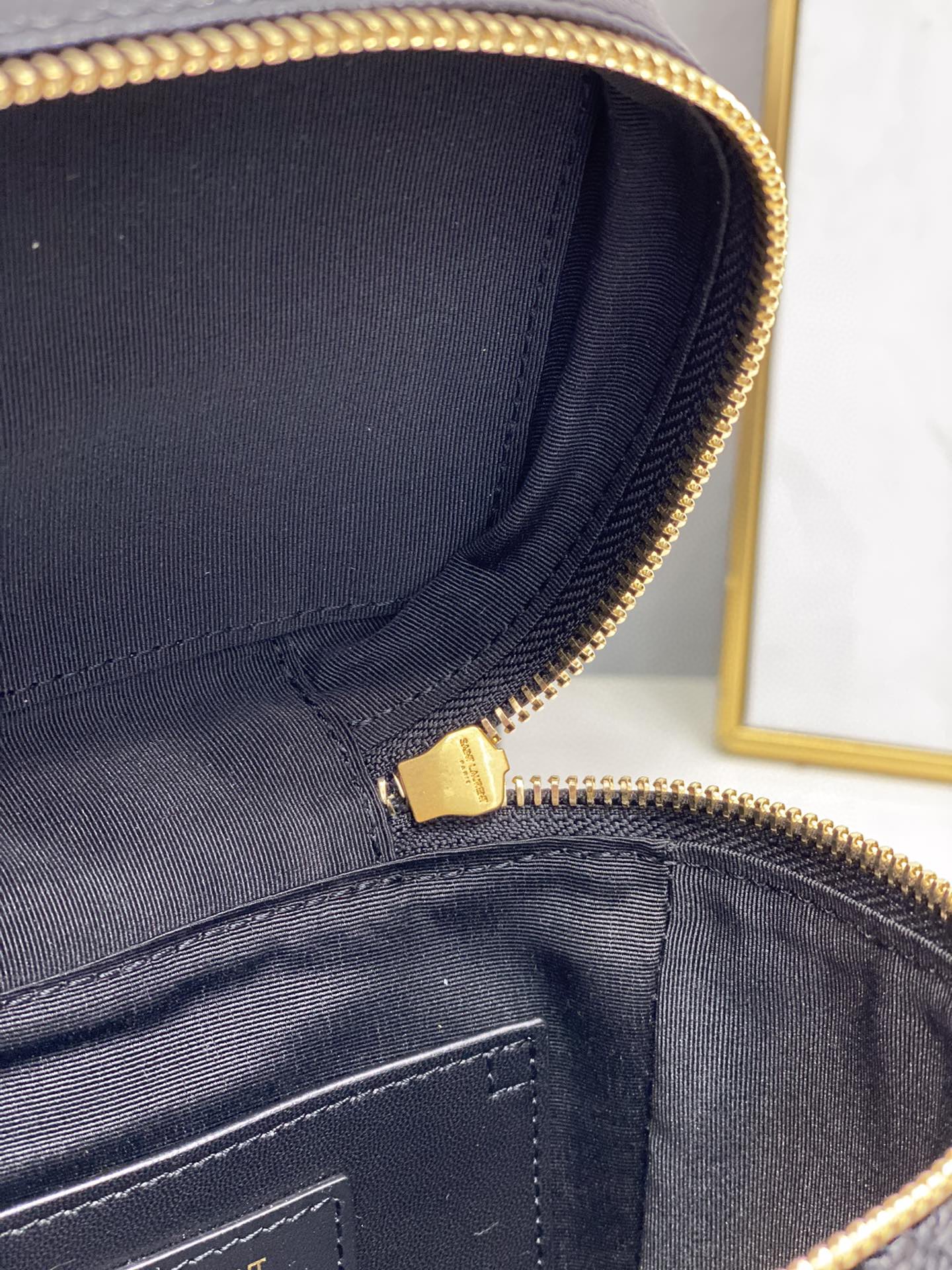 Saint Laurent 80’s Vanity Bag In Carré-Quilted Grain De Poudre Black For Women 6.4in/16.5cm YSL 649779DME271000