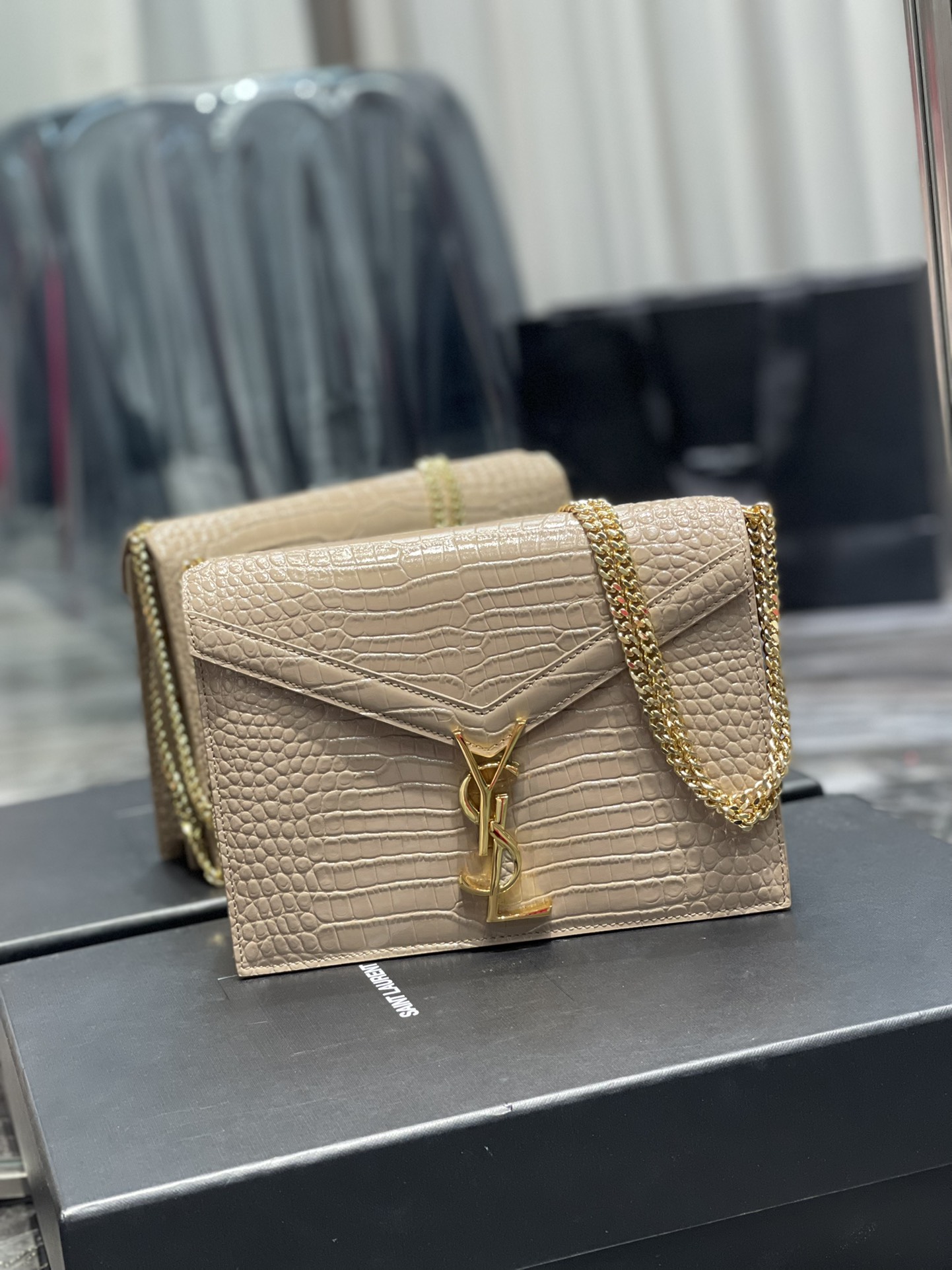 Saint Laurent Cassandra Medium Chain Bag Dark Beige In Grain De Poudre Embossed For Women 8.6in/22cm YSL 532750DND0J2721