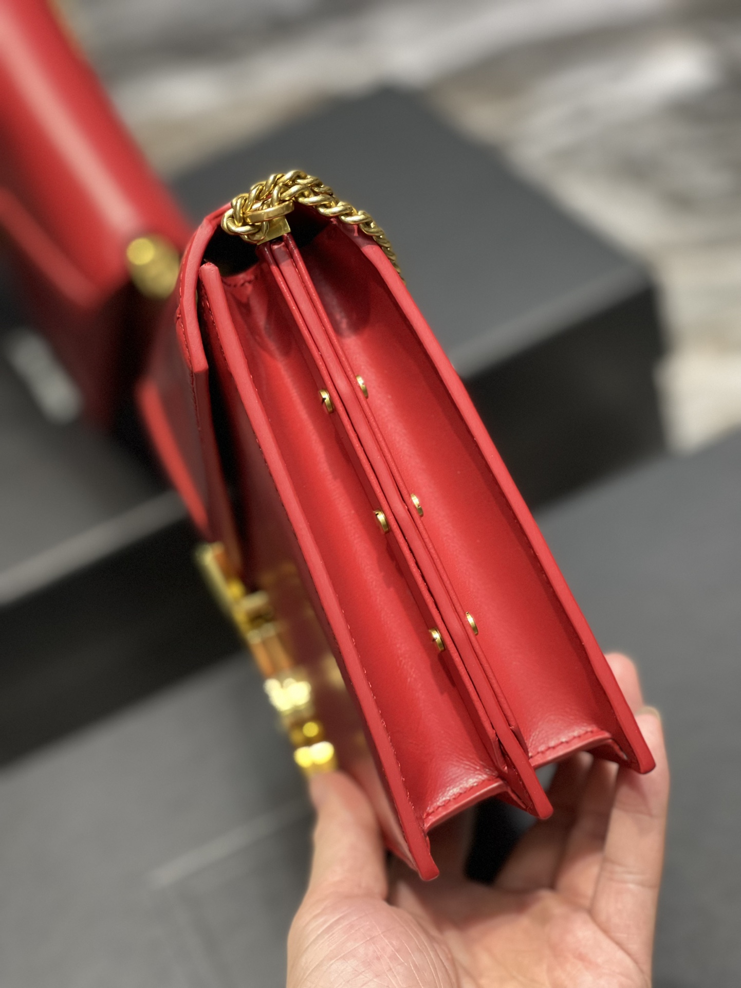 Saint Laurent Cassandra Medium Chain Bag Rouge Opyum In Grain De Poudre Embossed For Women 8.6in/22cm YSL 532750BOW0W6008