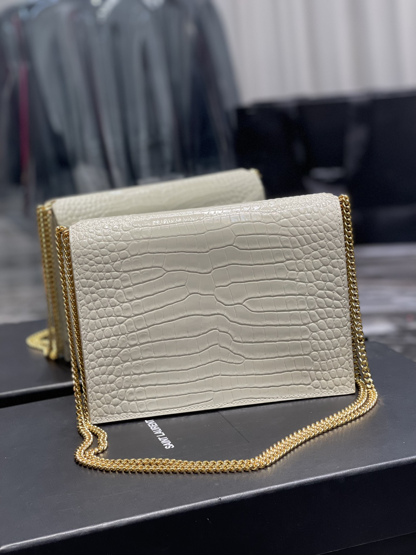 Saint Laurent Cassandra Medium Chain Bag White In Grain De Poudre Embossed For Women 8.6in/22cm YSL