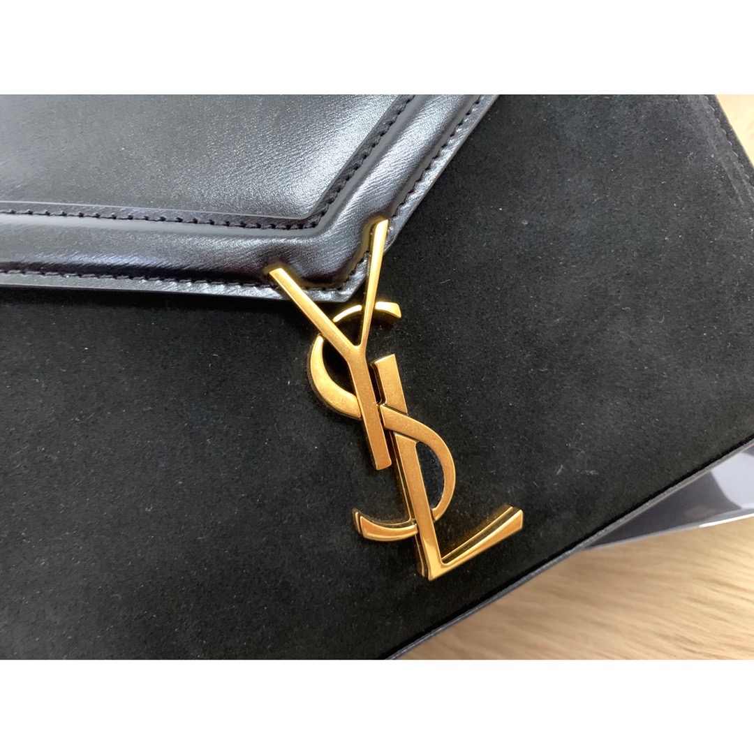 Saint Laurent Cassandra Medium Top Handle Bag In Grain Black For Women 9.6in/24.5cm YSL 623931BOW0W1000