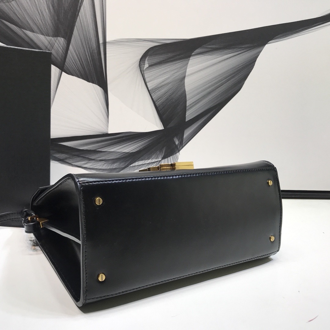 Saint Laurent Cassandra Medium Top Handle Bag In Grain Black For Women 9.6in/24.5cm YSL 623931BOW0W1000