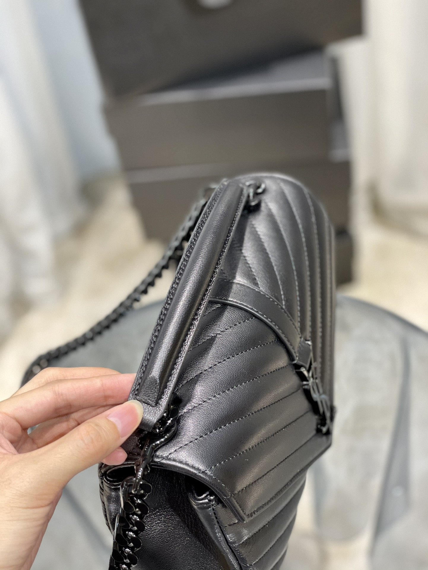 Saint Laurent College Medium Chain Bag Black Metal Toned Hardware For Women 9.4in/24cm YSL 600279BR