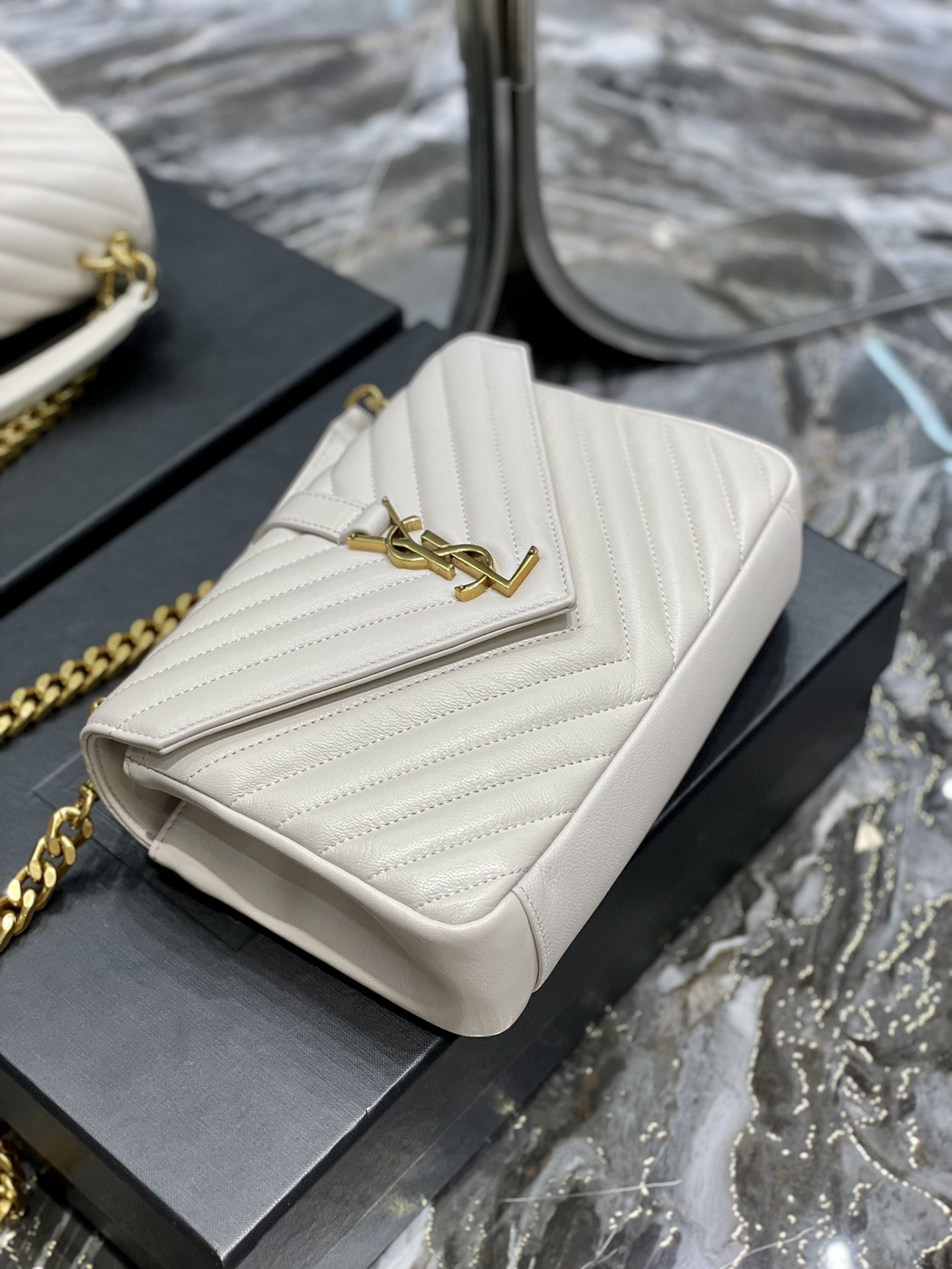 Saint Laurent College Medium Chain Bag White Gold Toned Hardware For Women 9.4in/24cm YSL 600279BR