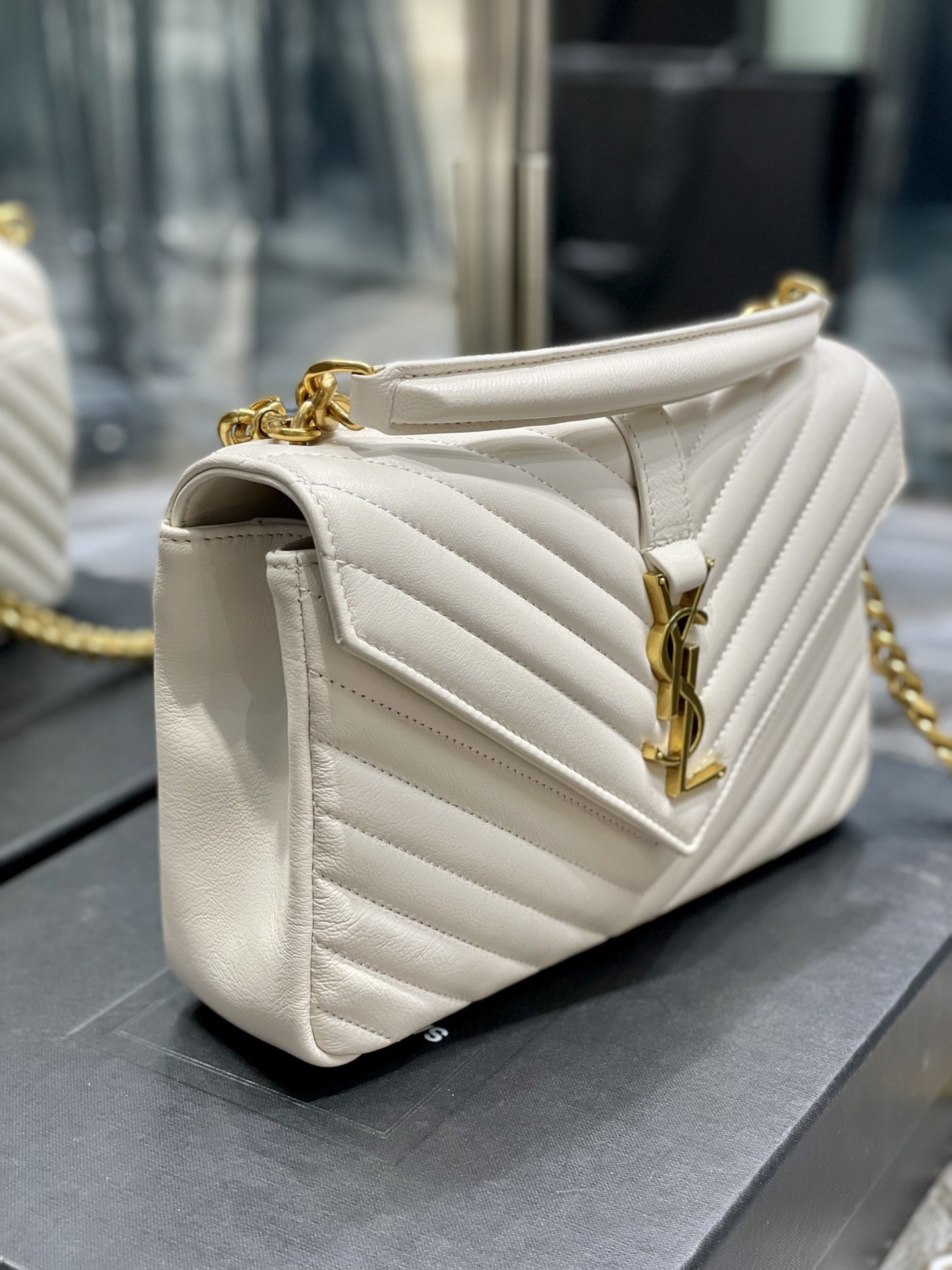 Saint Laurent College Medium Chain Bag White Gold Toned Hardware For Women 9.4in/24cm YSL 600279BR
