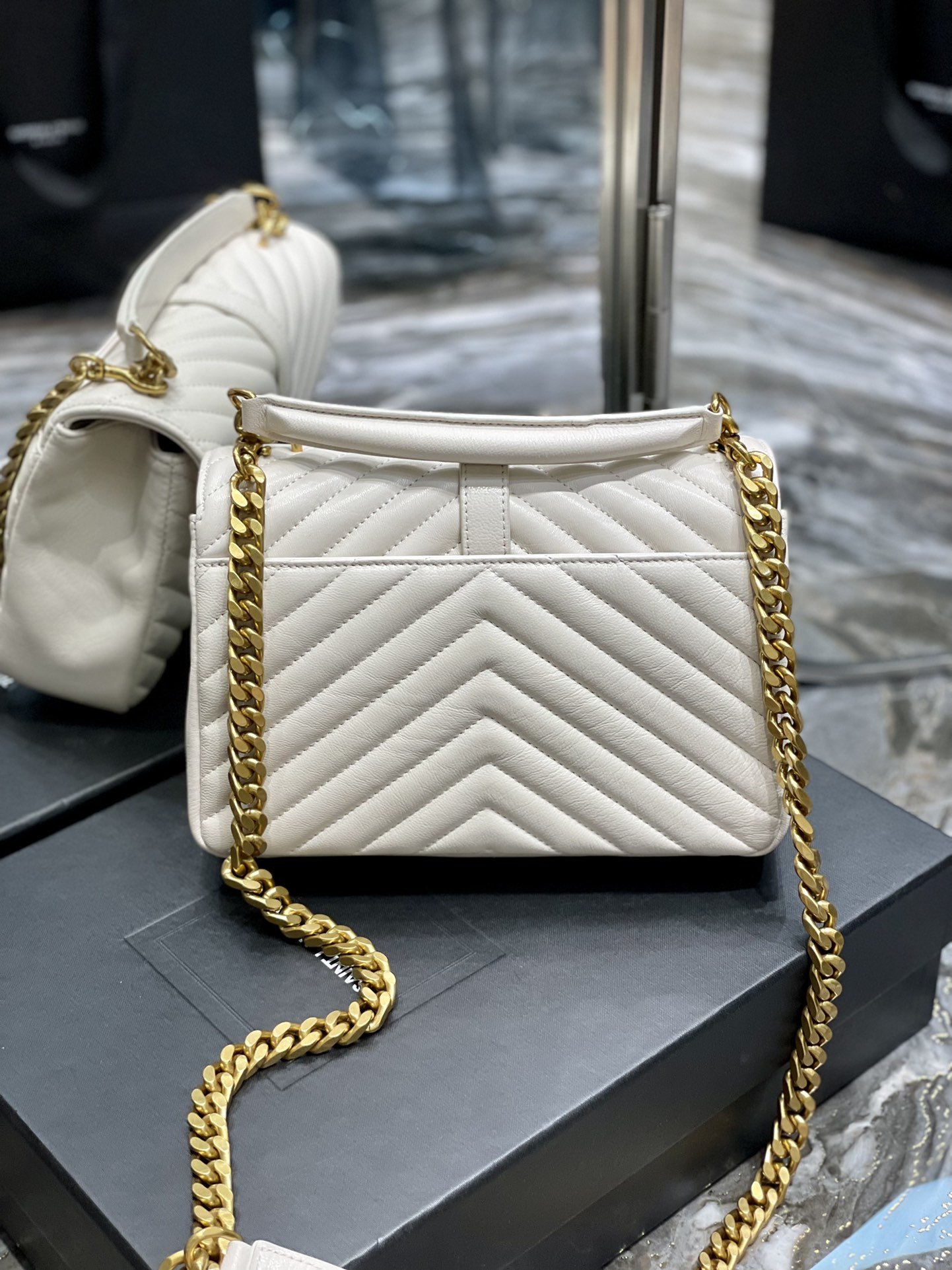 Saint Laurent College Medium Chain Bag White Gold Toned Hardware For Women 9.4in/24cm YSL 600279BR