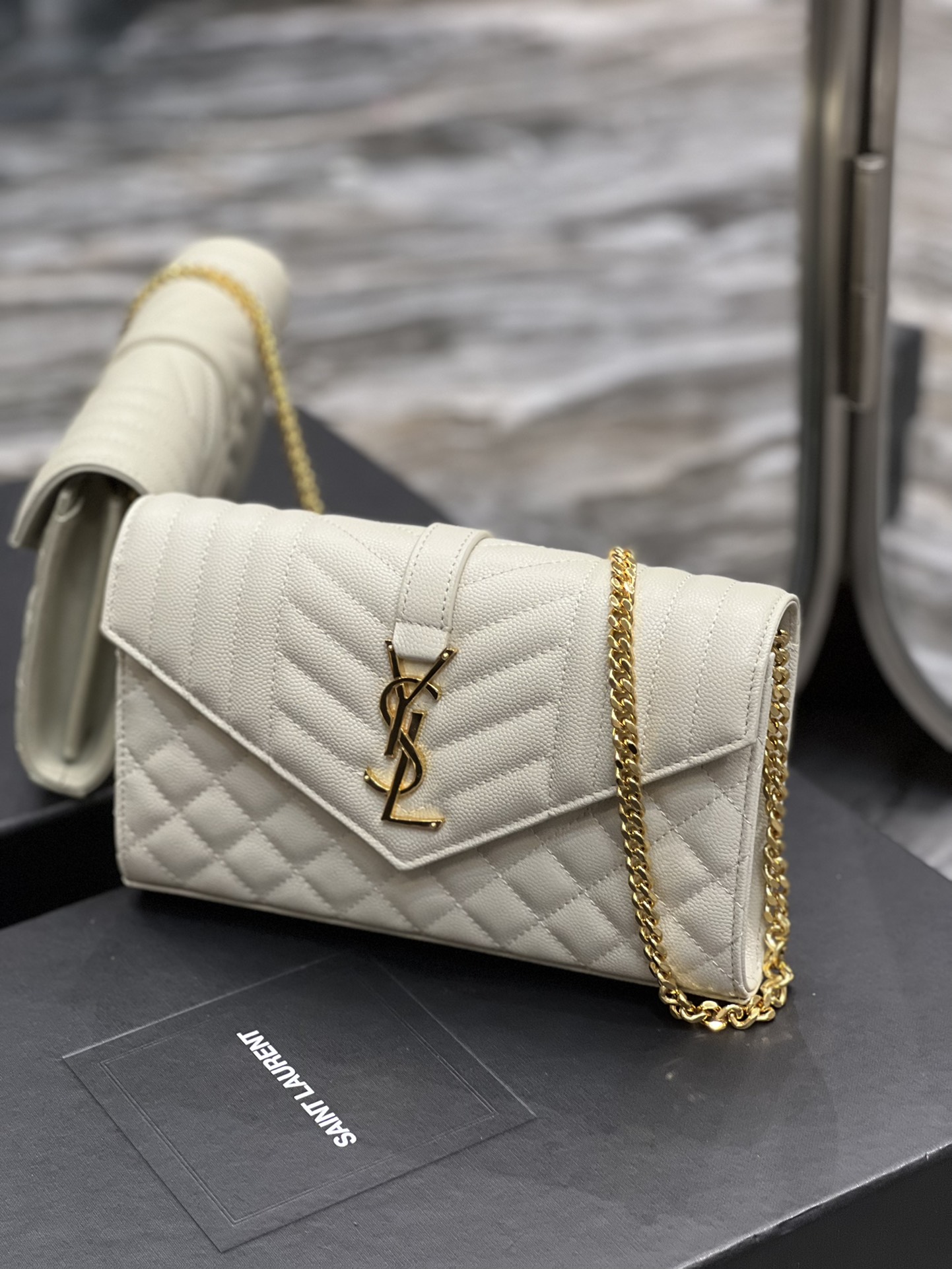 Saint Laurent Envelope Small Chain Bag White For Women, Women’s Bags 8.6in/22cm YSL