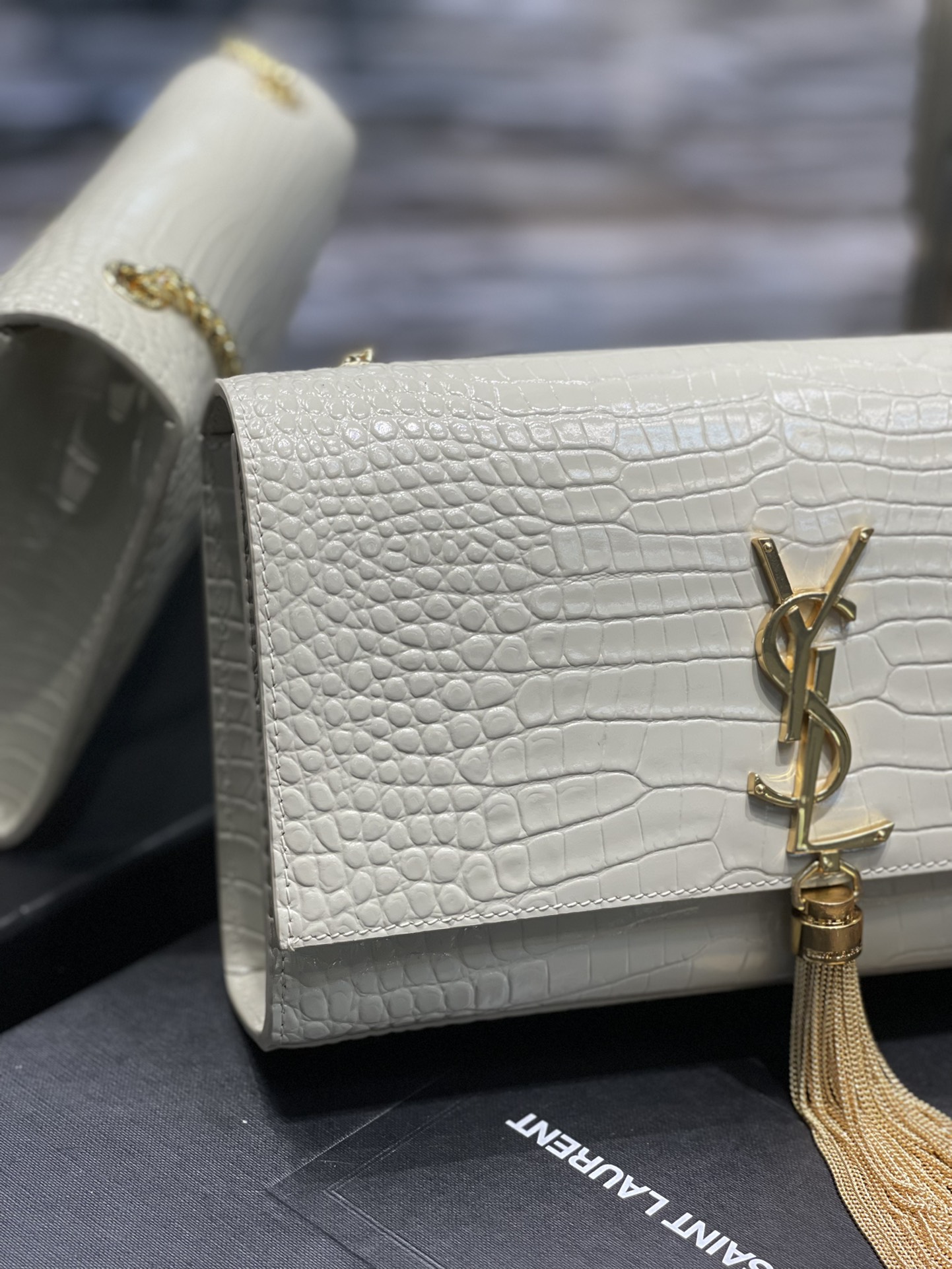 Saint Laurent Kata Medium Chain Bag White Vintage With Tassel For Women 9.4in/24cm