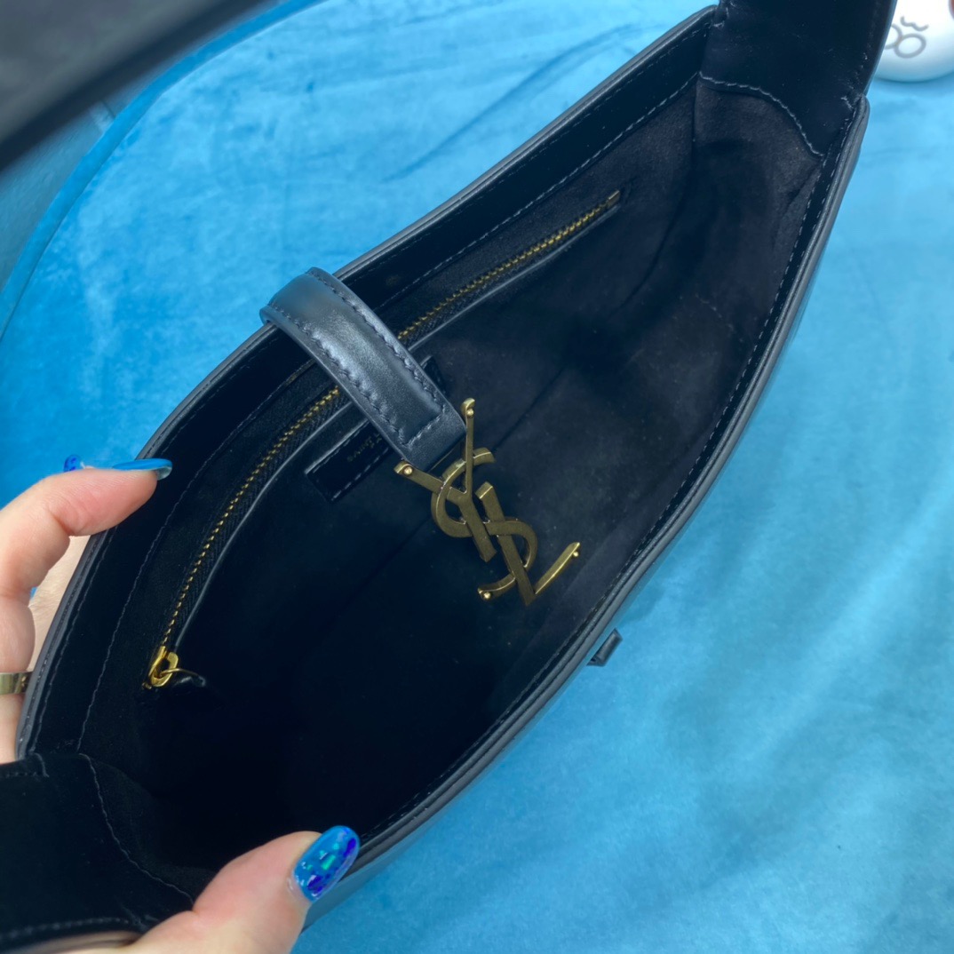 Saint Laurent Le 5 À 7 Hobo Bag In Smooth Black For Women 9in/23cm YSL 6572282R20W1000