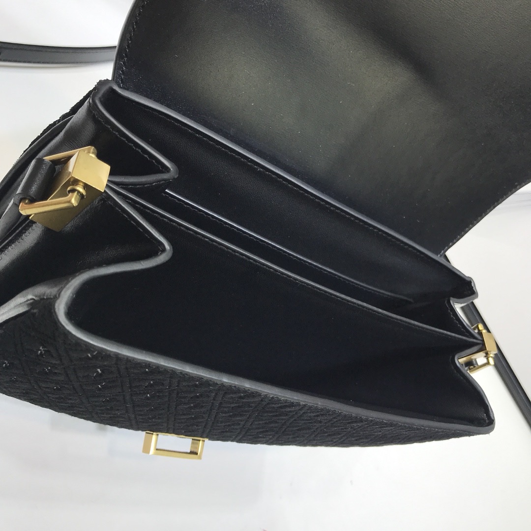 Saint Laurent Le Monogramme Small Satchel In Monogram Canvas And Smooth Black For Women 9in/23cm YSL