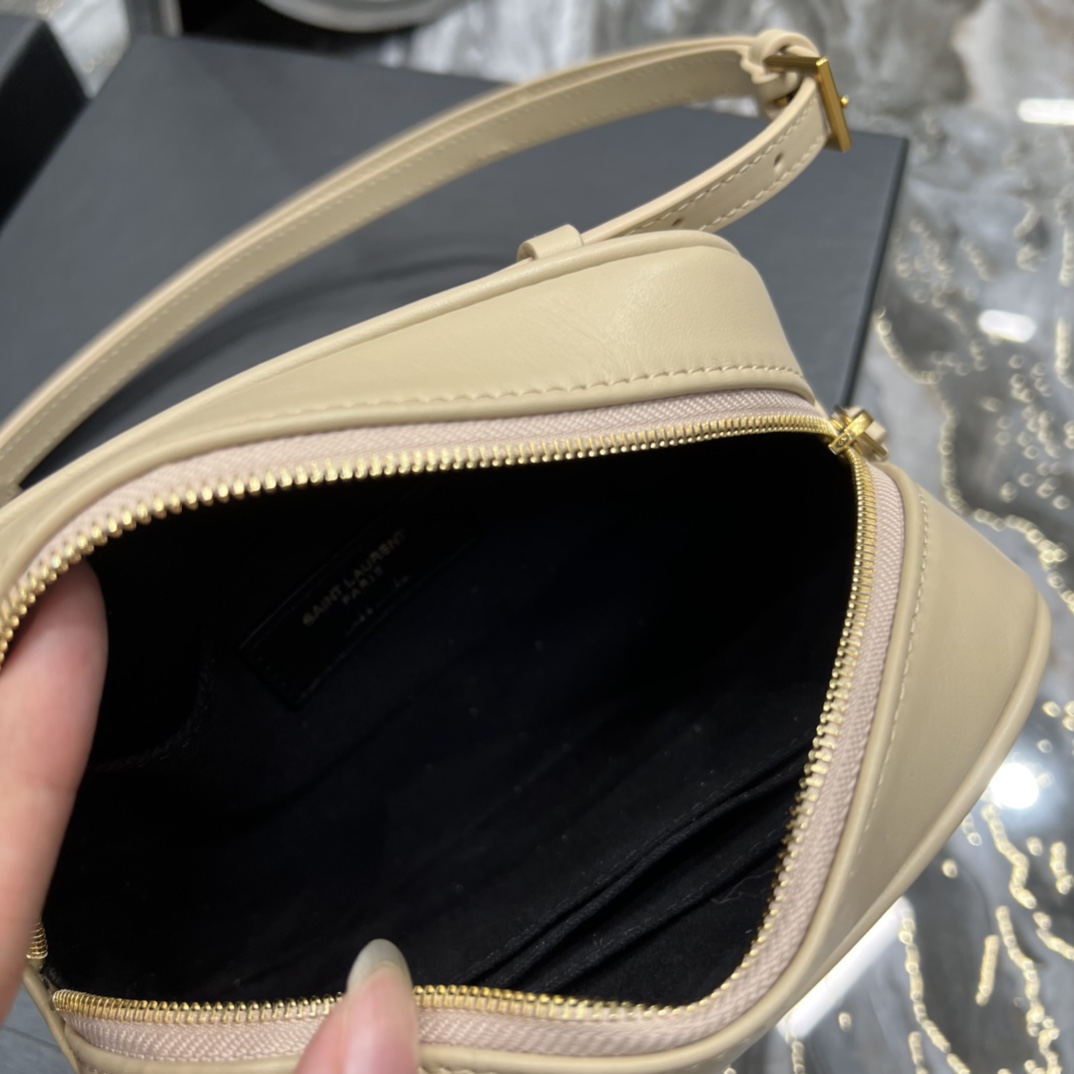 Saint Laurent Lou Belt Bag Beige In Matelassé Gold Toned Hardware For Women 6.1in/15cm YSL 614031DV7072721