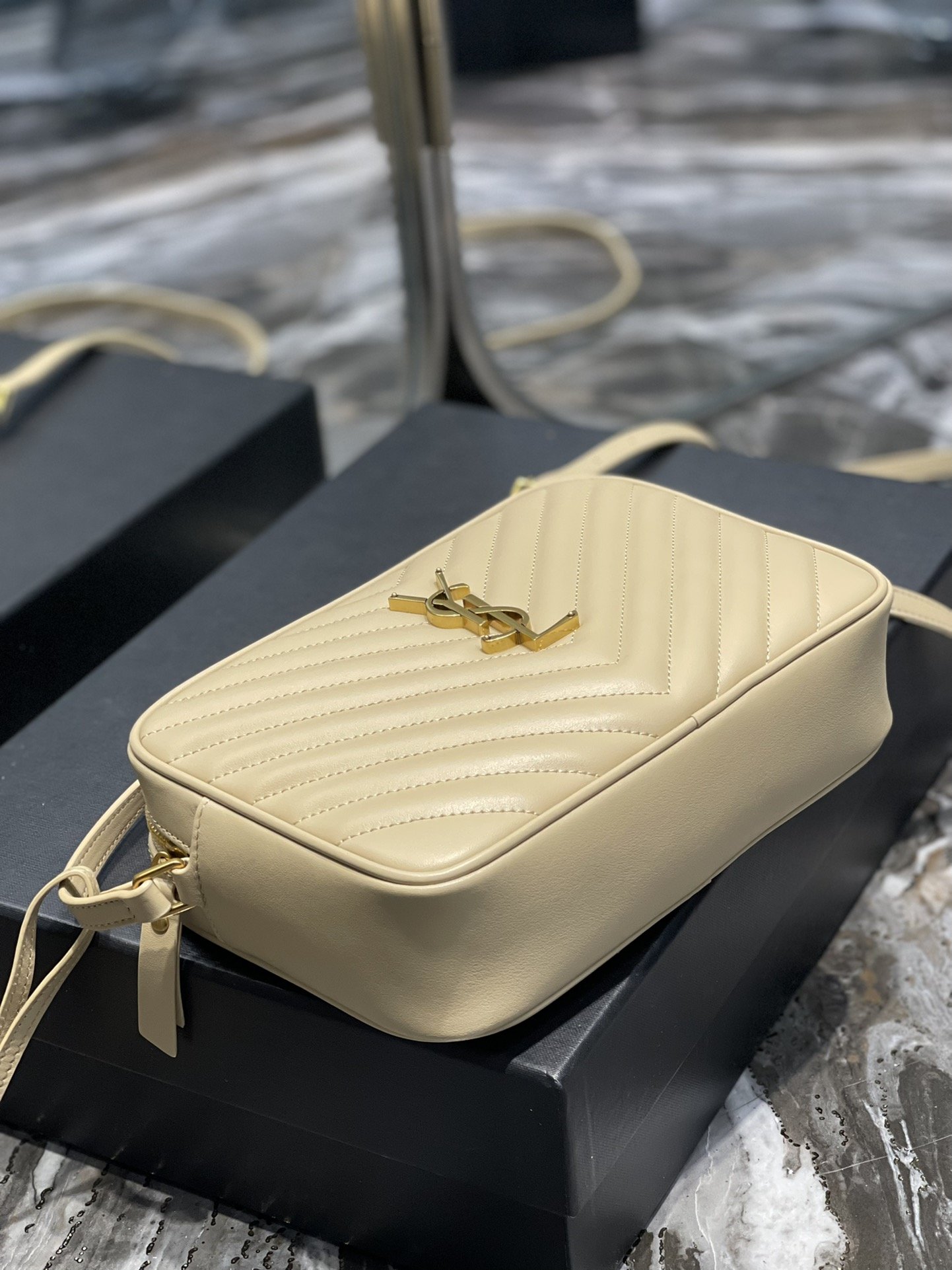 Saint Laurent Lou Camera Bag Beige With Gold Toned Hardware For Women 9in/23cm YSL 612544DV7072721