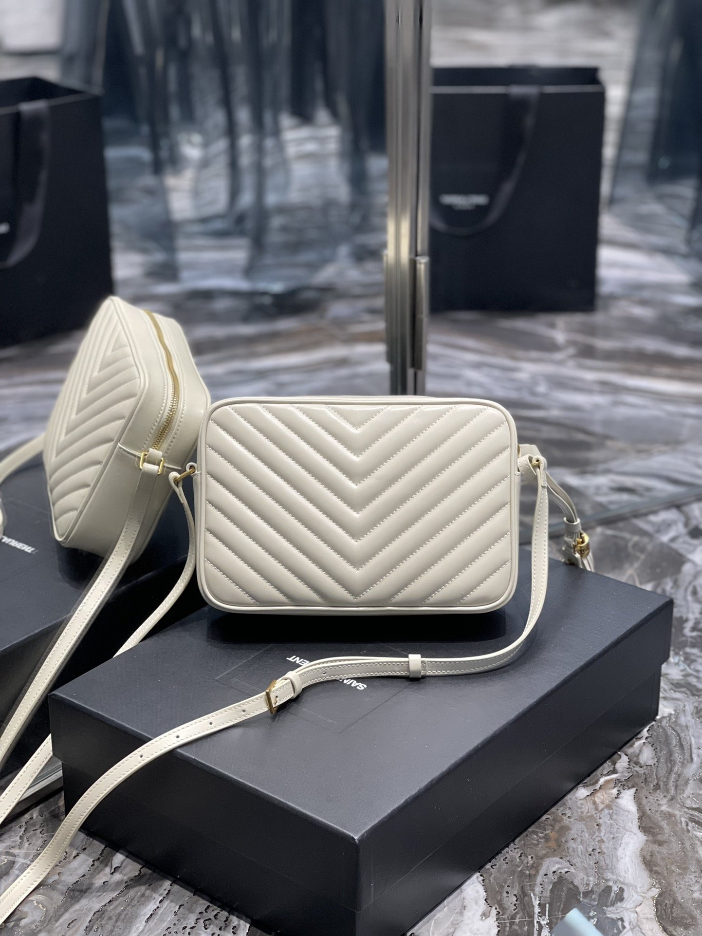 Saint Laurent Lou Camera Bag White With Gold Toned Hardware For Women 9in/23cm