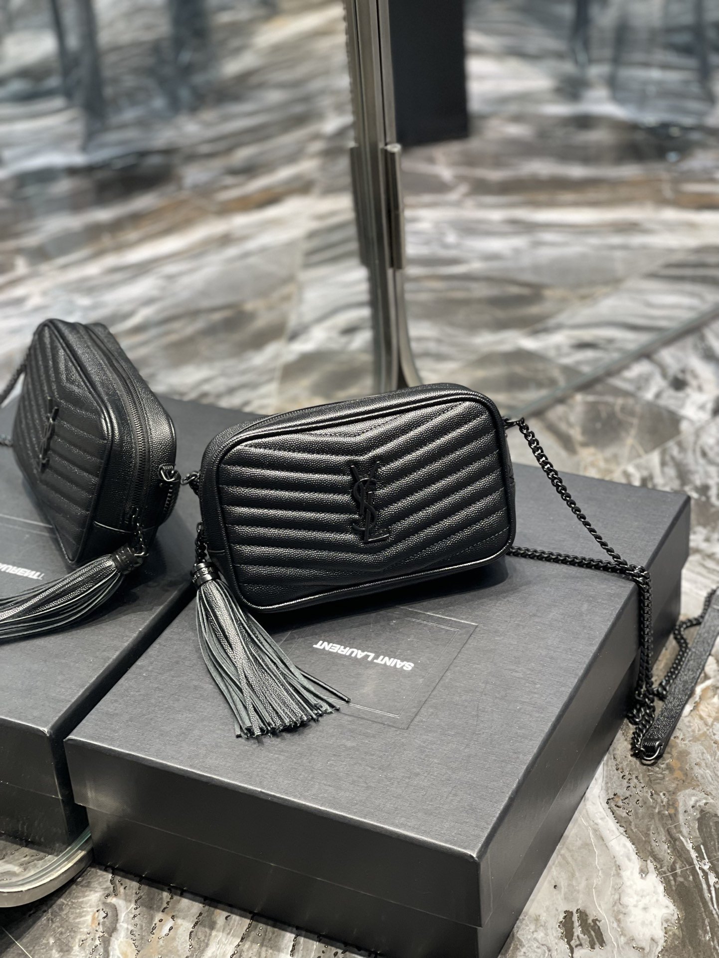 Saint Laurent Lou Mini Bag Black In Quilted Grain De Poudre With Metal Toned Hardware For Women 7.4in/19cm YSl 6125791GF081000