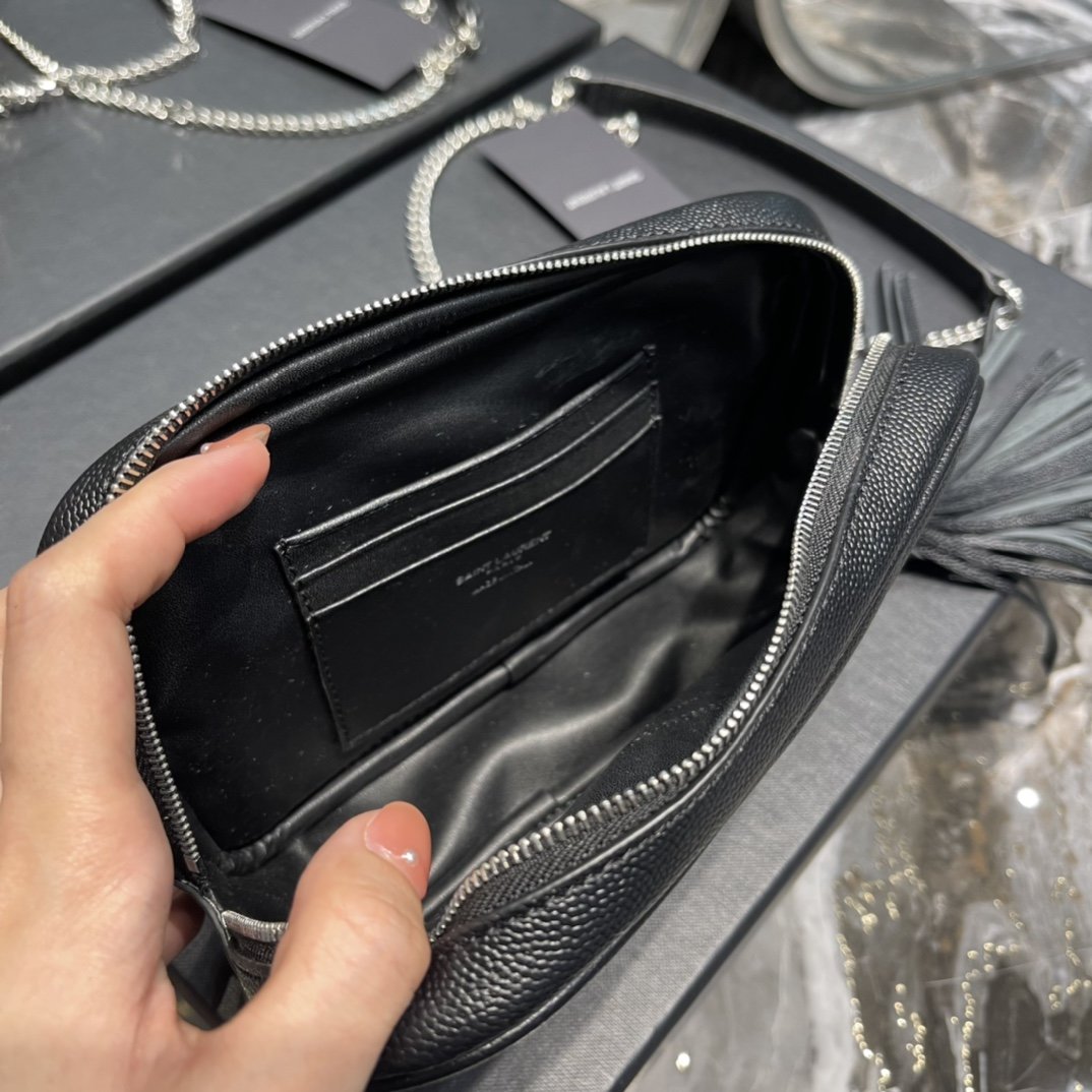 Saint Laurent Lou Mini Bag Black In Quilted Grain De Poudre With Silver Toned Hardware For Women 7.4in/19cm YSl 6125791GF021000