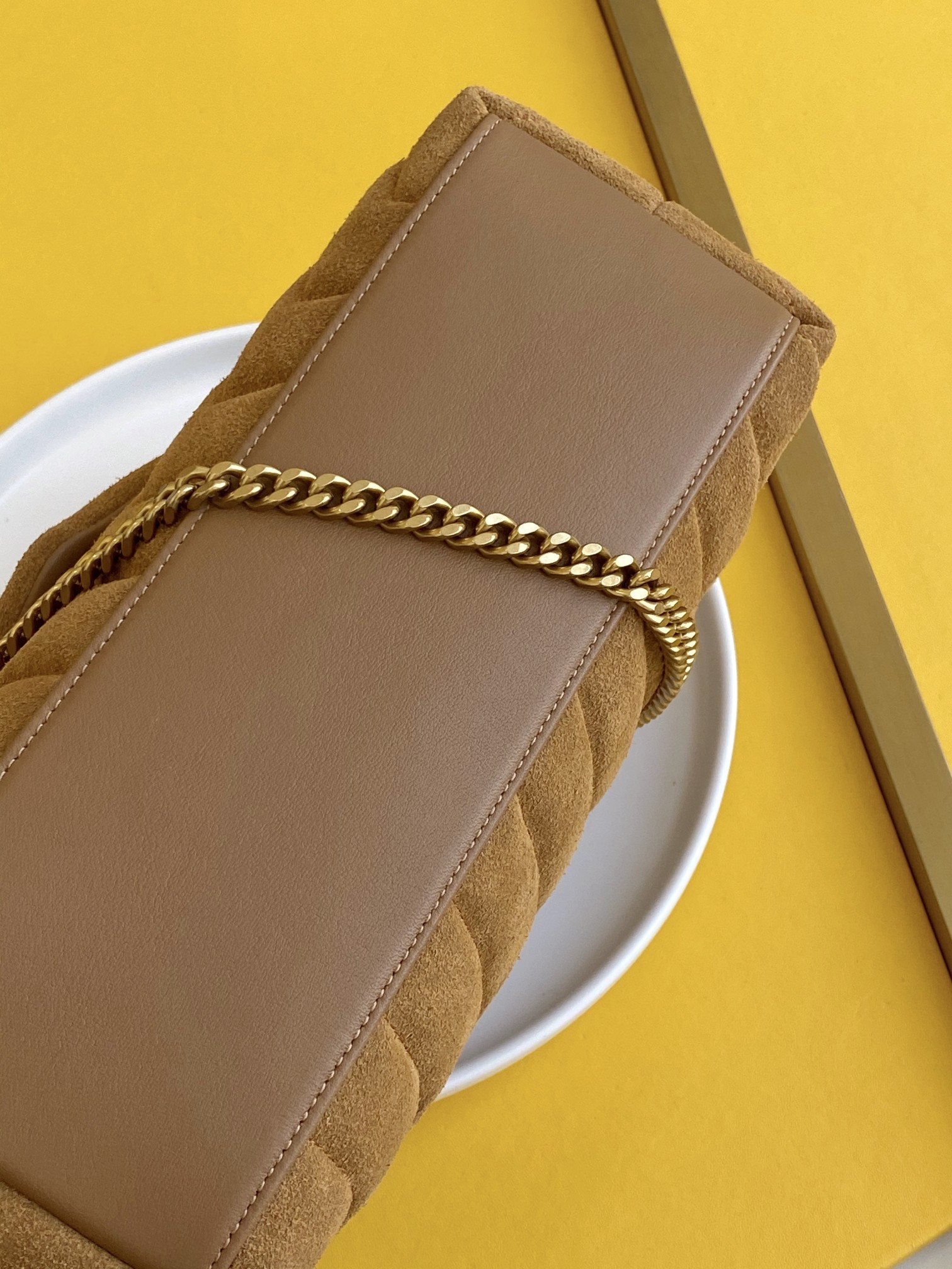 Saint Laurent Loulou Small Chain Bag In “Y” Brown With Gold Hardware For Women 9.8in/23cm YSL 4946991U8C77761