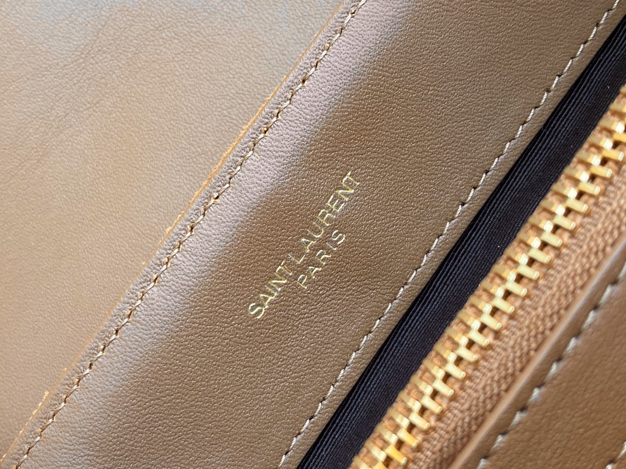 Saint Laurent Loulou Small Chain Bag In “Y” Brown With Gold Hardware For Women 9.8in/23cm YSL 4946991U8C77761