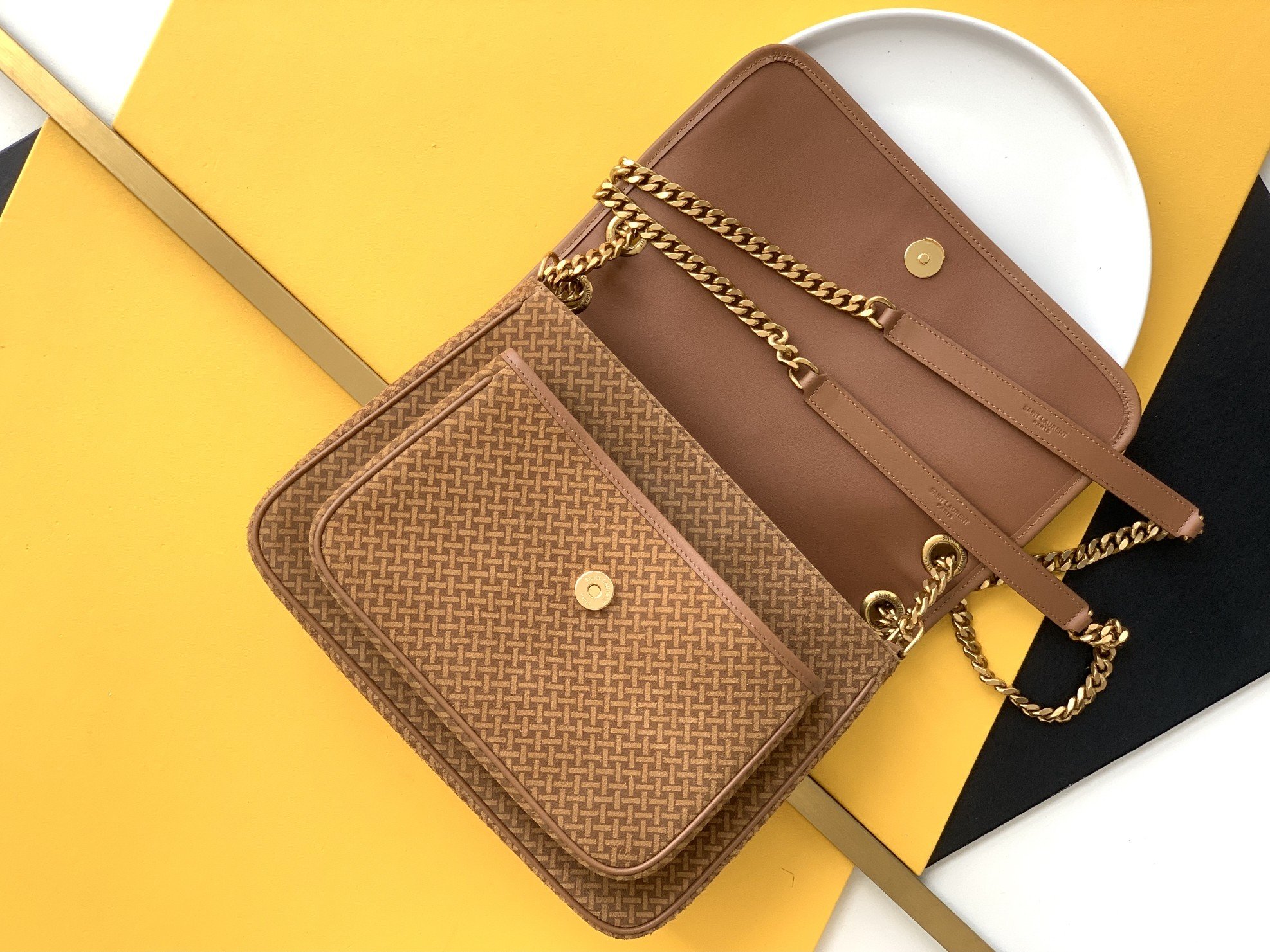 Saint Laurent Niki Medium Chain Bag Brown In Vintage Crinkled With Gold Toned Hardware For Women 11in/28cm YSL