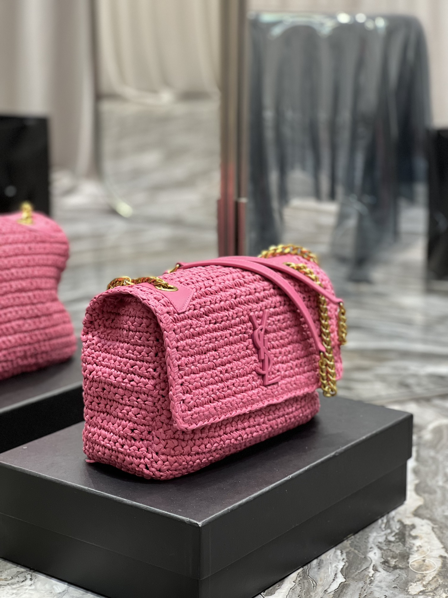 Saint Laurent Niki Medium Chain Bag In Rafia For Women 11in/28cm Pink YSL