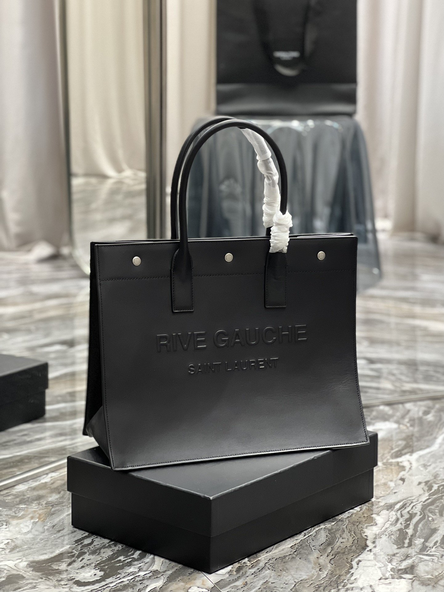 Saint Laurent Rive Gauche Small Tote Bag In Black Noir For Women 15.4in/39cm YSL 686266CWTFE1000