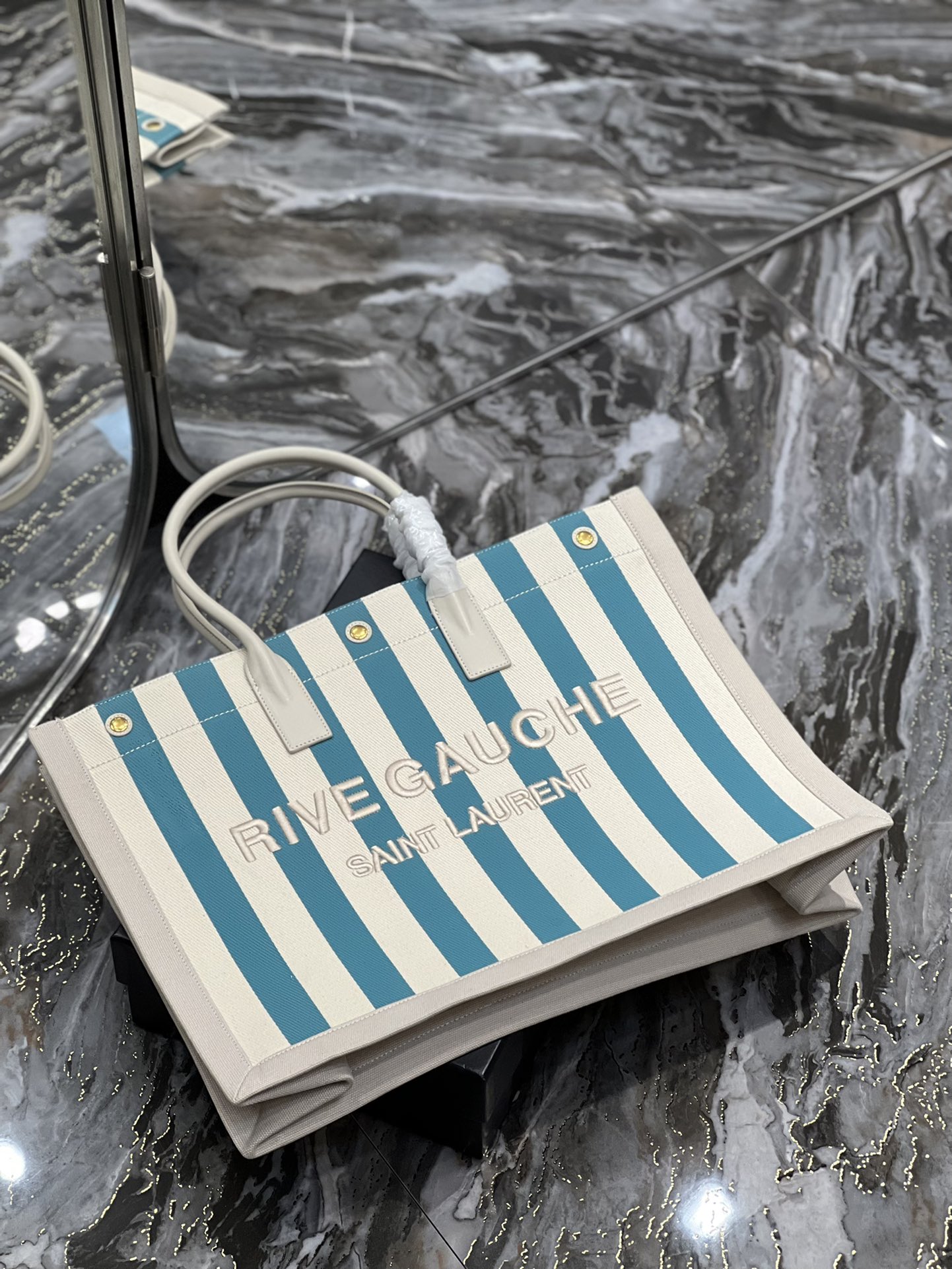 Saint Laurent Rive Gauche Tote Bag In Water Green For Women 18.9in/48cm YSL 499290FAAD51680