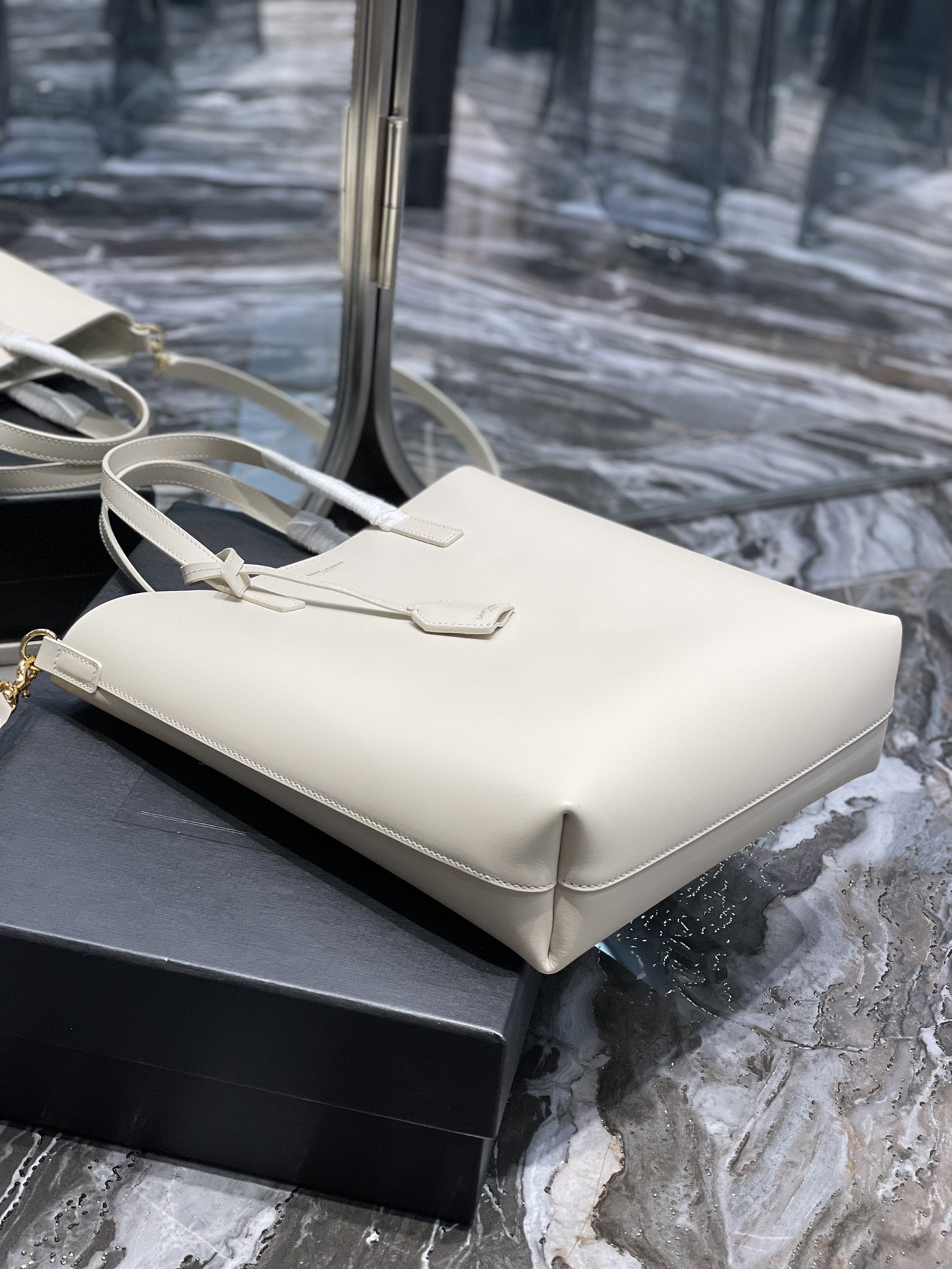 Saint Laurent Shopping Bag White Toy In Supple For Women 11in/28cm YSL 600307CSV0J9207