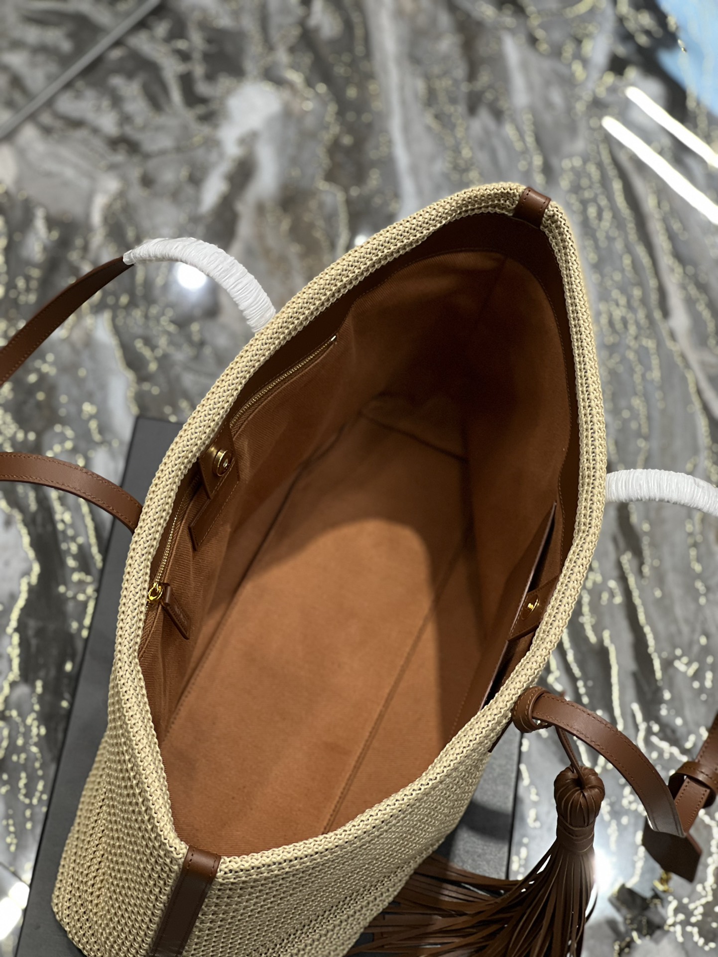 Saint Laurent Shopping E/W Beige For Women, Women’s Bags 14.6in/37cm YSL