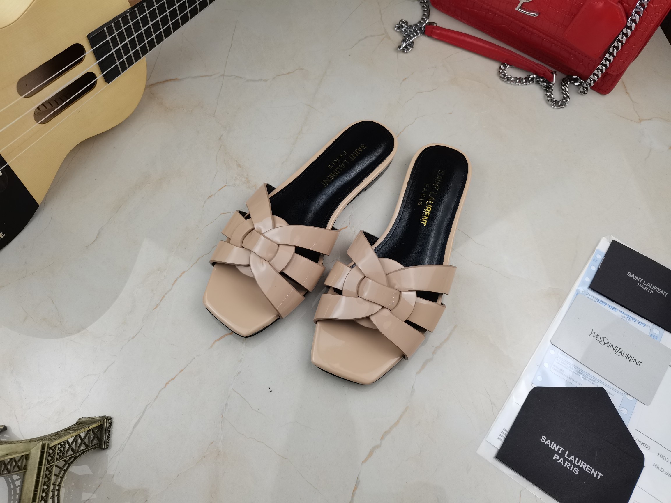 Saint Laurent Women’s Tribute Flat Mules Beige For Women YSL 571952B8I009935