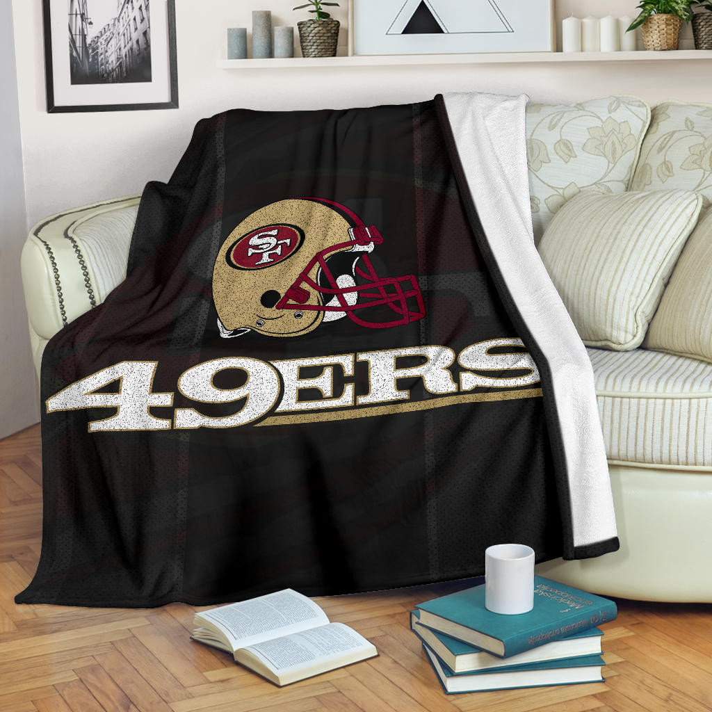 San Francisco American Football 49ers Minimal Ers Helmet Artwork Fleece Blankets