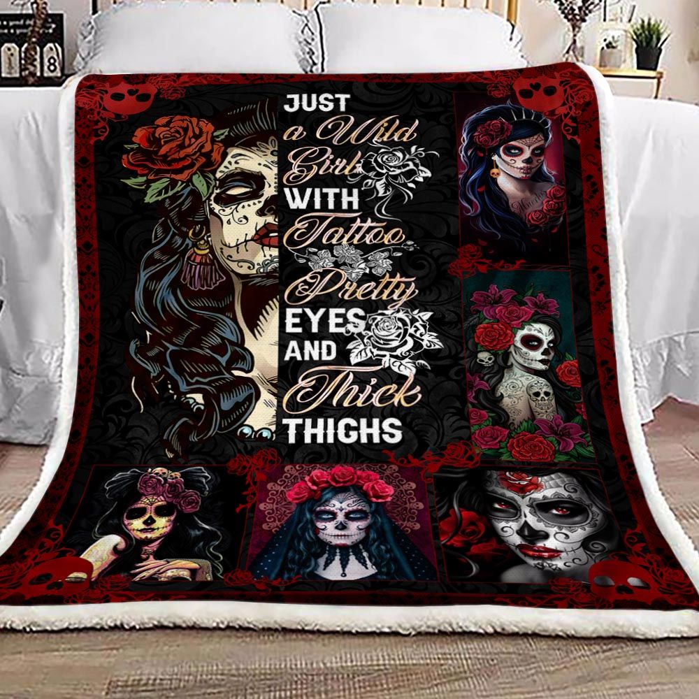 Skull Wild Girl Fleece Blanket