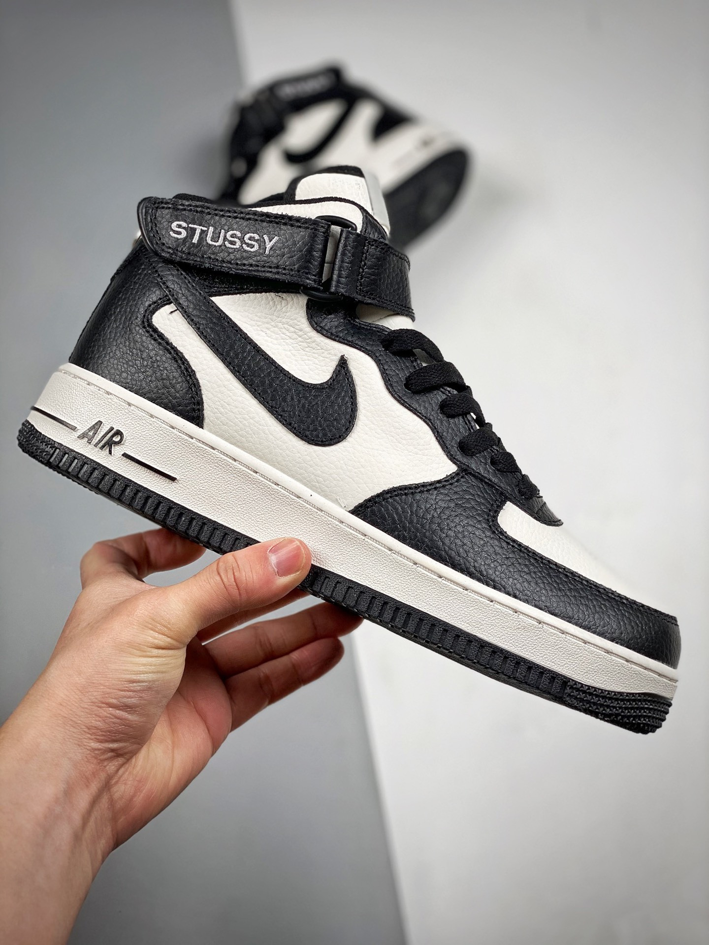 Stussy x Nike Air Force 1 Mid White/Black For Sale