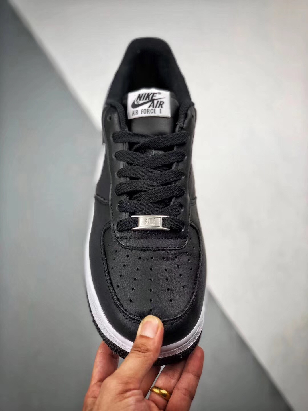 Supreme x CDG x Nike Air Force 1 Low Black/White For Sale