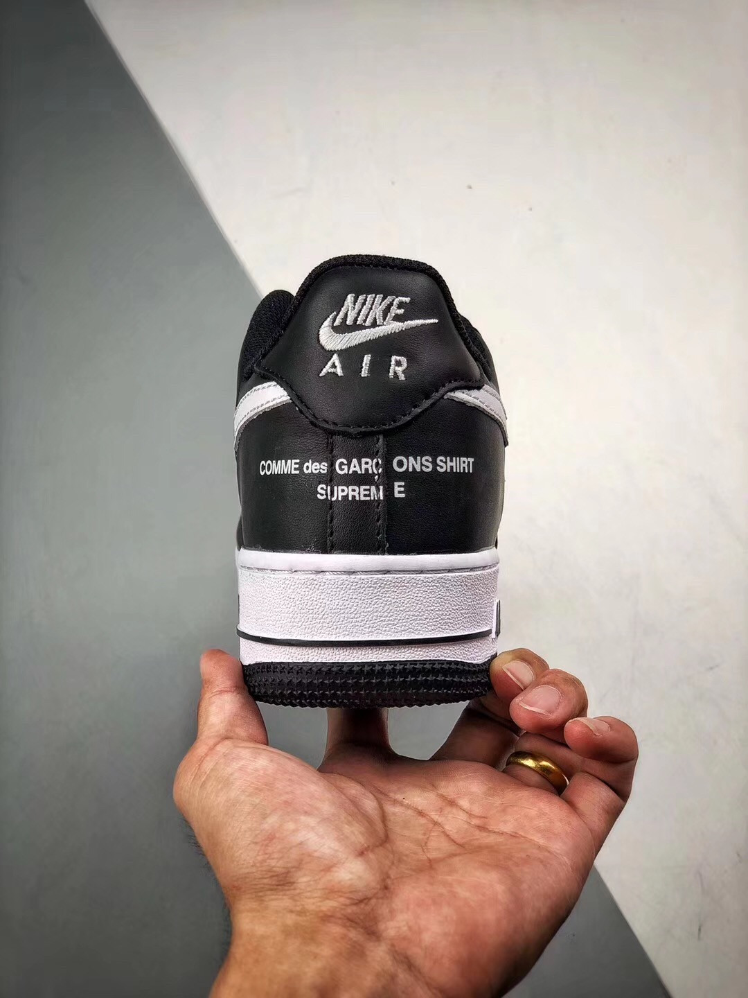 Supreme x CDG x Nike Air Force 1 Low Black/White For Sale