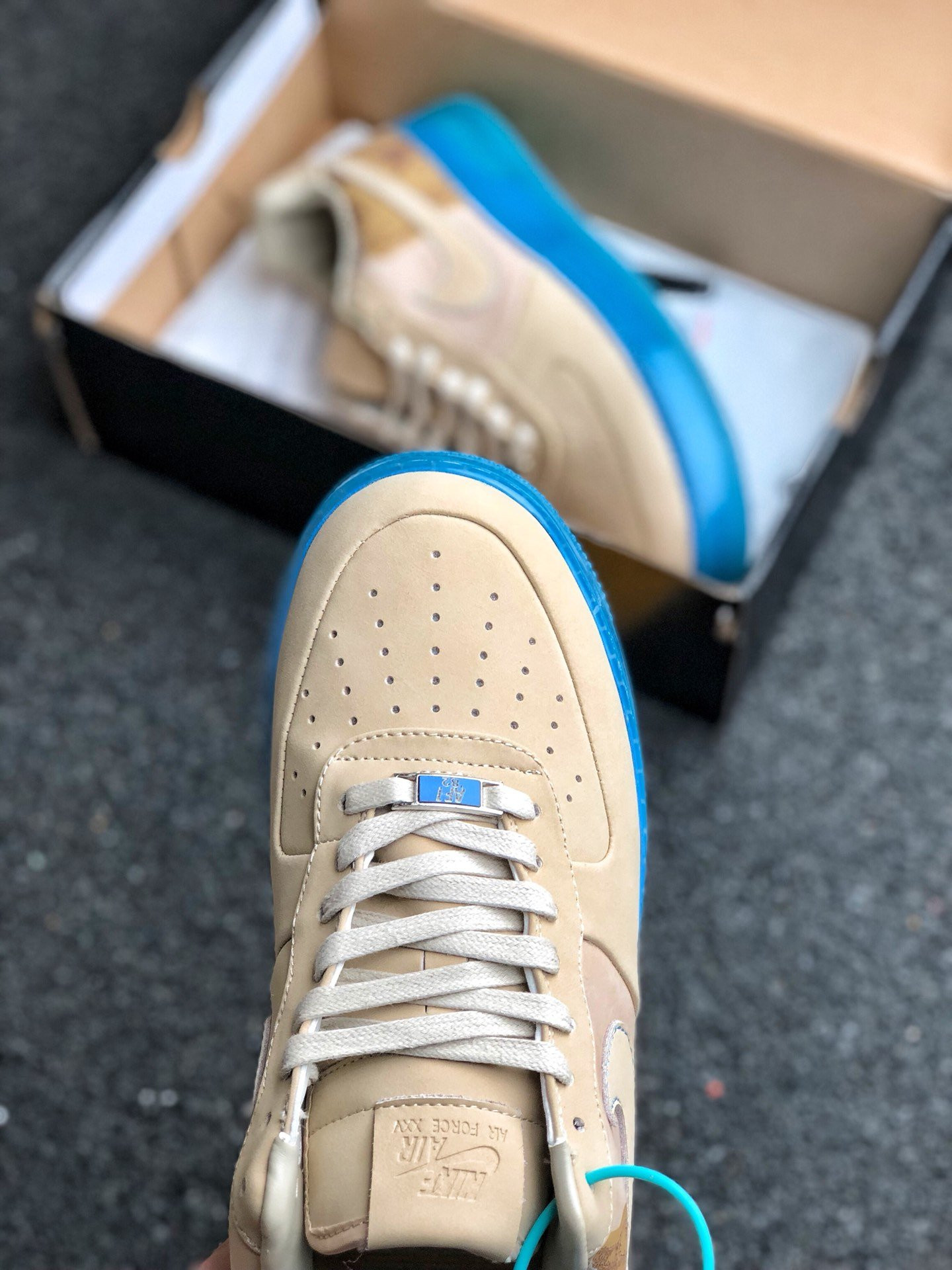 Supreme x Nike Air Force 1 Low ’07 Kobe Linen University Blue For Sale