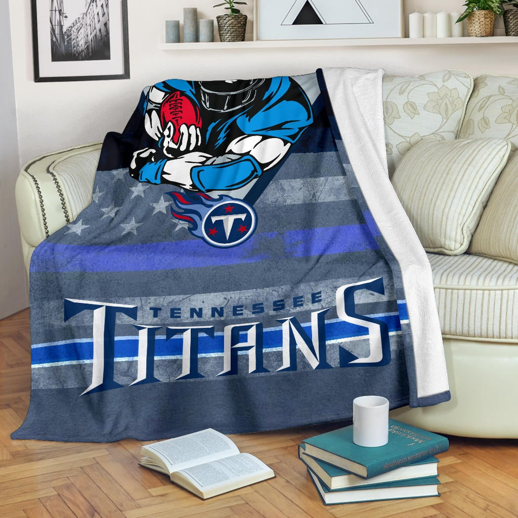Tennessee Titans American Football Team Fleece Blanket Muscle Player Holding Rugby Flaming Ball US Flag Fleece Blankets