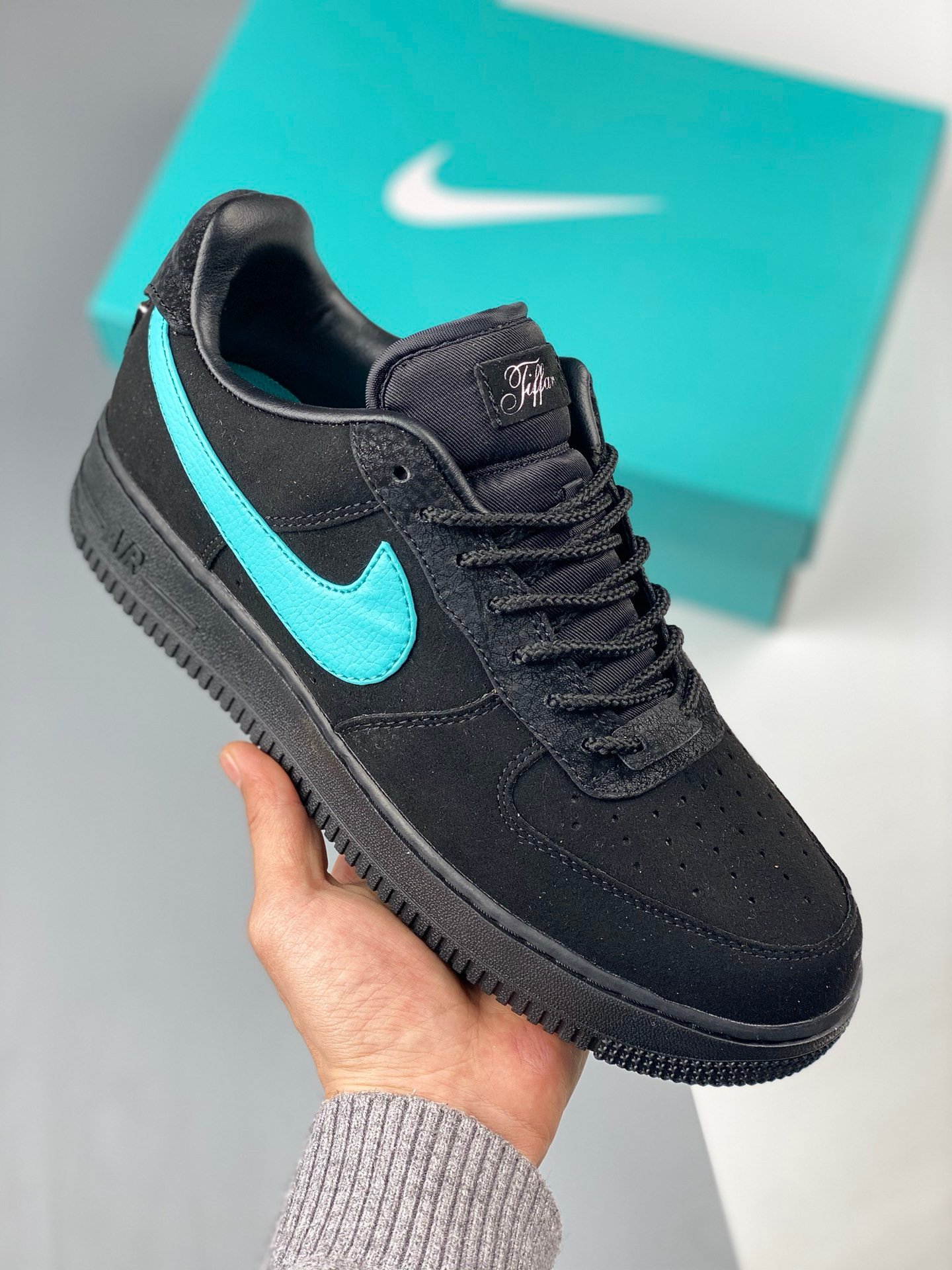 Tiff & Co. x Nike Air Force 1 Low ‘1837’ Black Blue For Sale