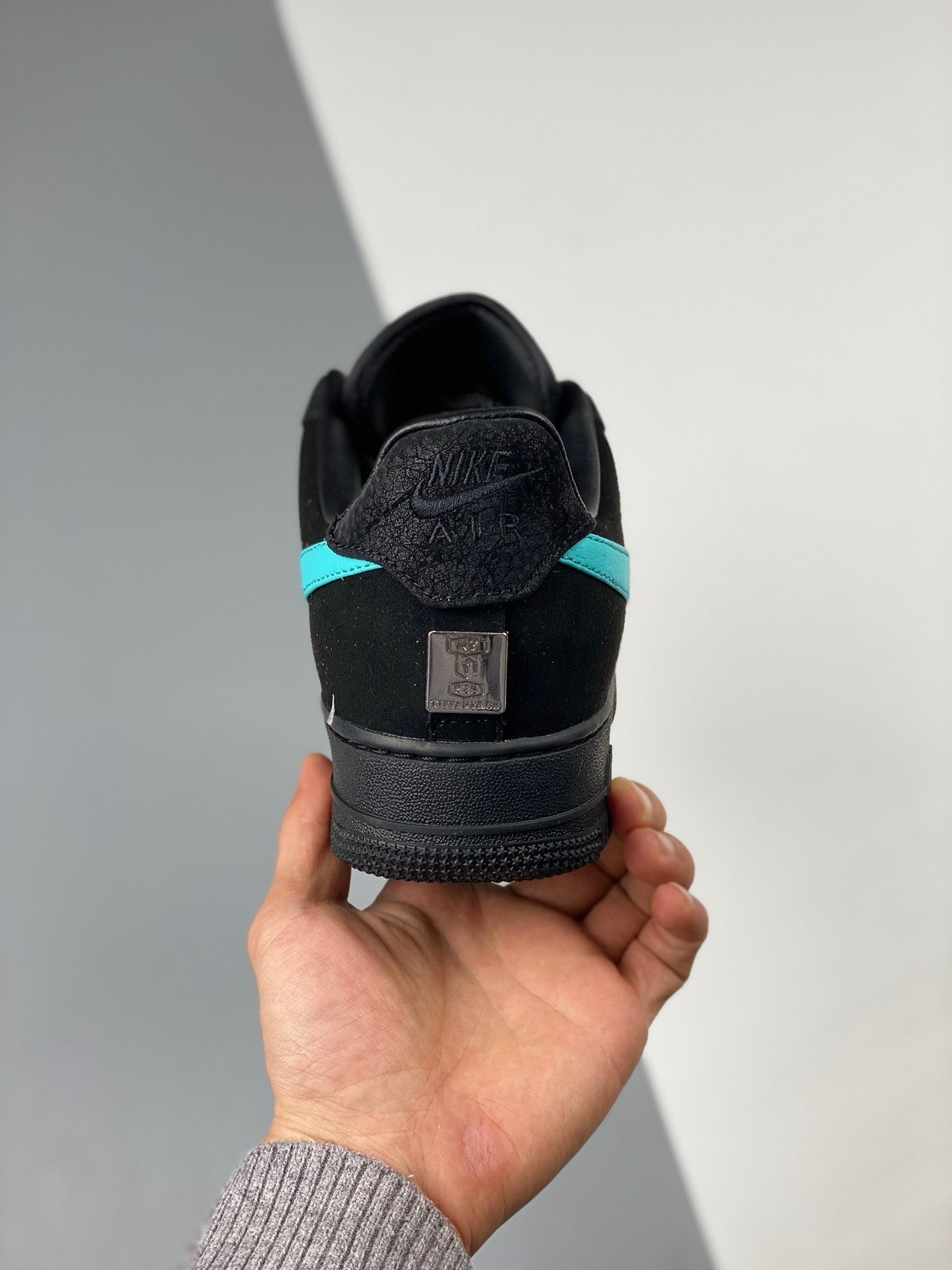 Tiff & Co. x Nike Air Force 1 Low ‘1837’ Black Blue For Sale