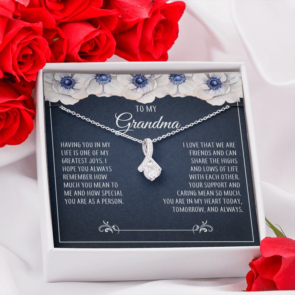 To My Grandma – Alluring Beauty Necklace