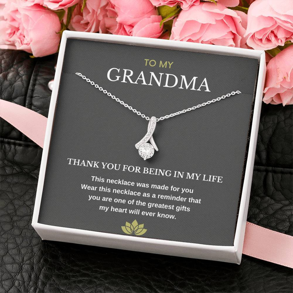 To My Grandma Alluring Beauty Necklace
