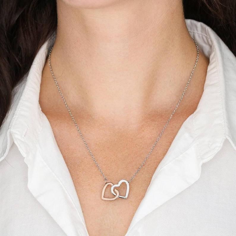 To My Mom – She Is My Mom – Interlocking Hearts Necklace Mother’s Day Gift, Mom Necklace Birthday Gift For Mom, Jewelry Gift From Children