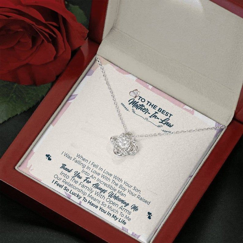 To The Best Mother-In-Law, Thank You For Welcoming Me Love Knot Necklace – Mom-In-Law Gift – Wedding Gift