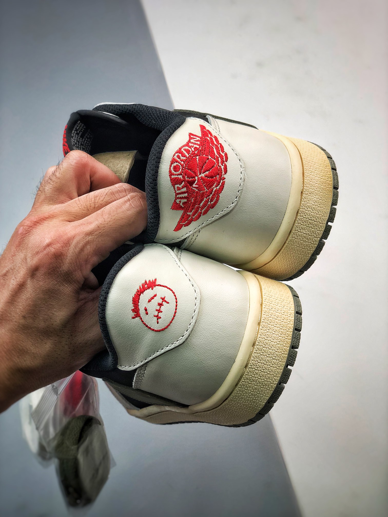 Travis Scott x Air Jordan 1 Low OG Sail/University Red-Black-Medium Olive For Sale