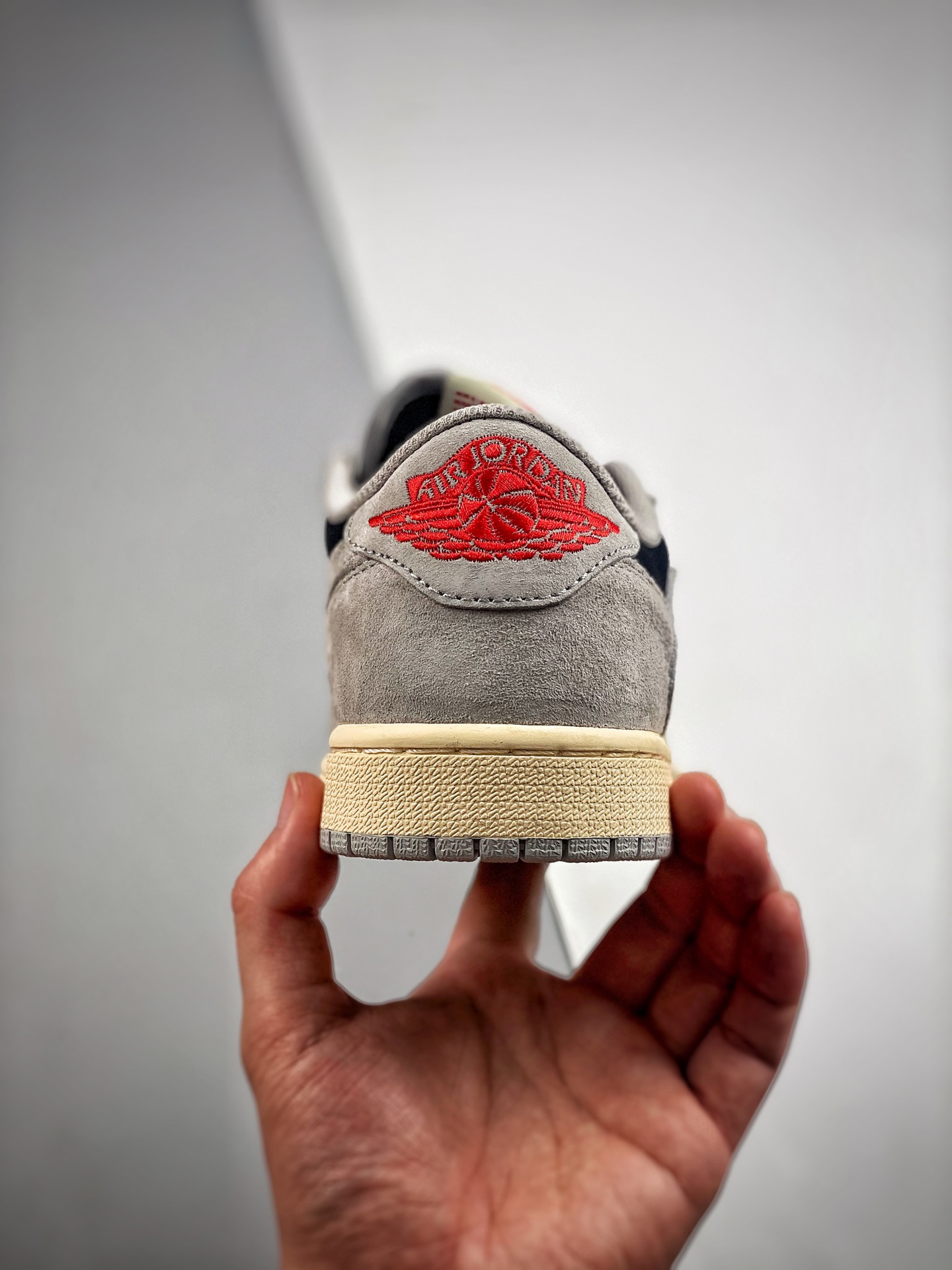 Travis Scott x Air Jordan 1 Low OG SP Grey/Black/Cream For Sale
