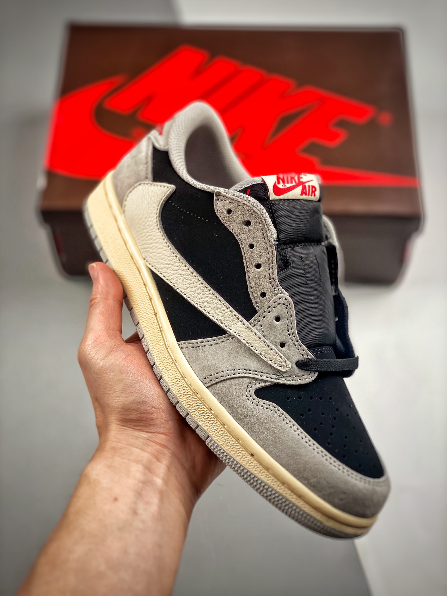 Travis Scott x Air Jordan 1 Low OG SP Grey/Black/Cream For Sale